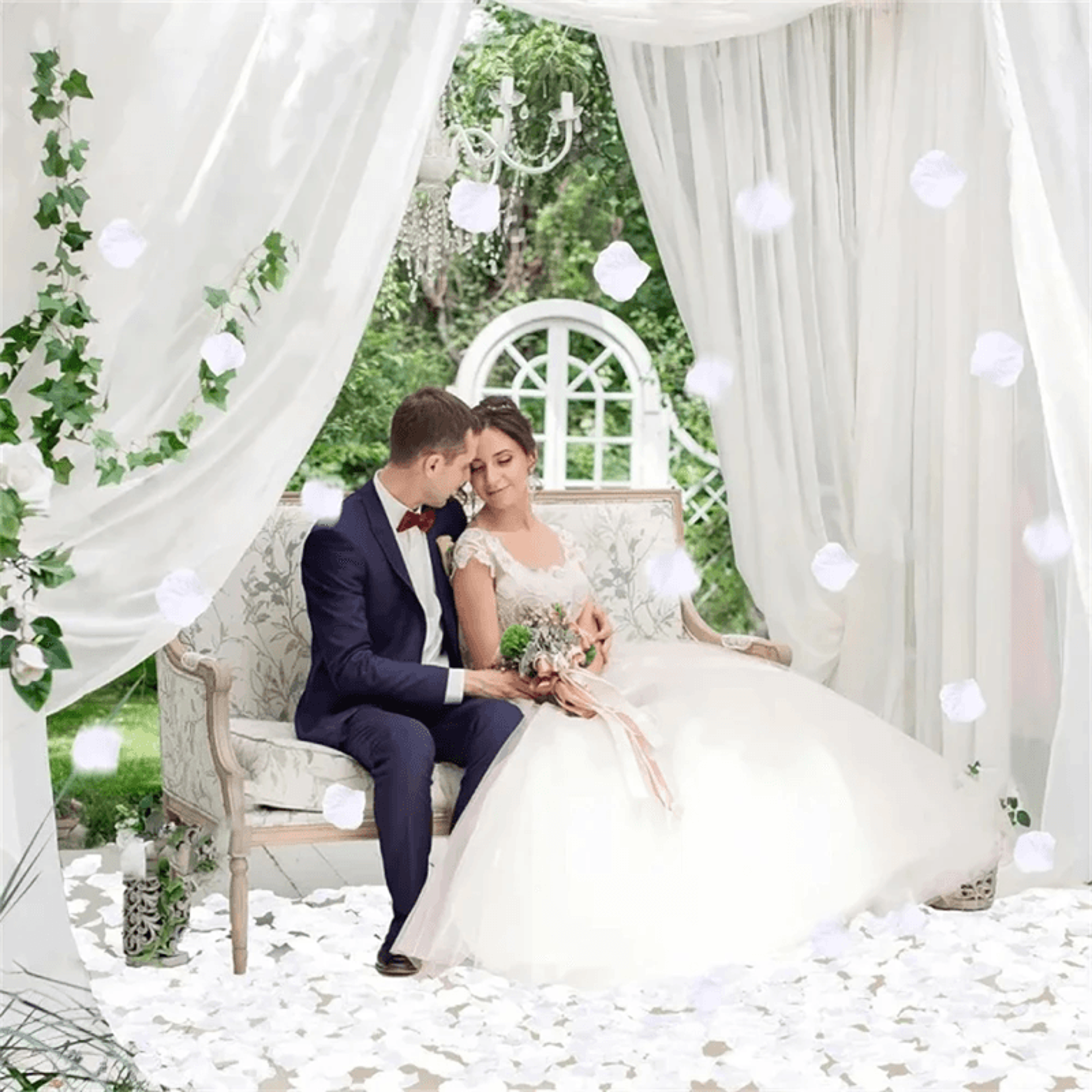 1000 Piece White Artificial Rose Petals For Romantic Wedding And Party Decor 1