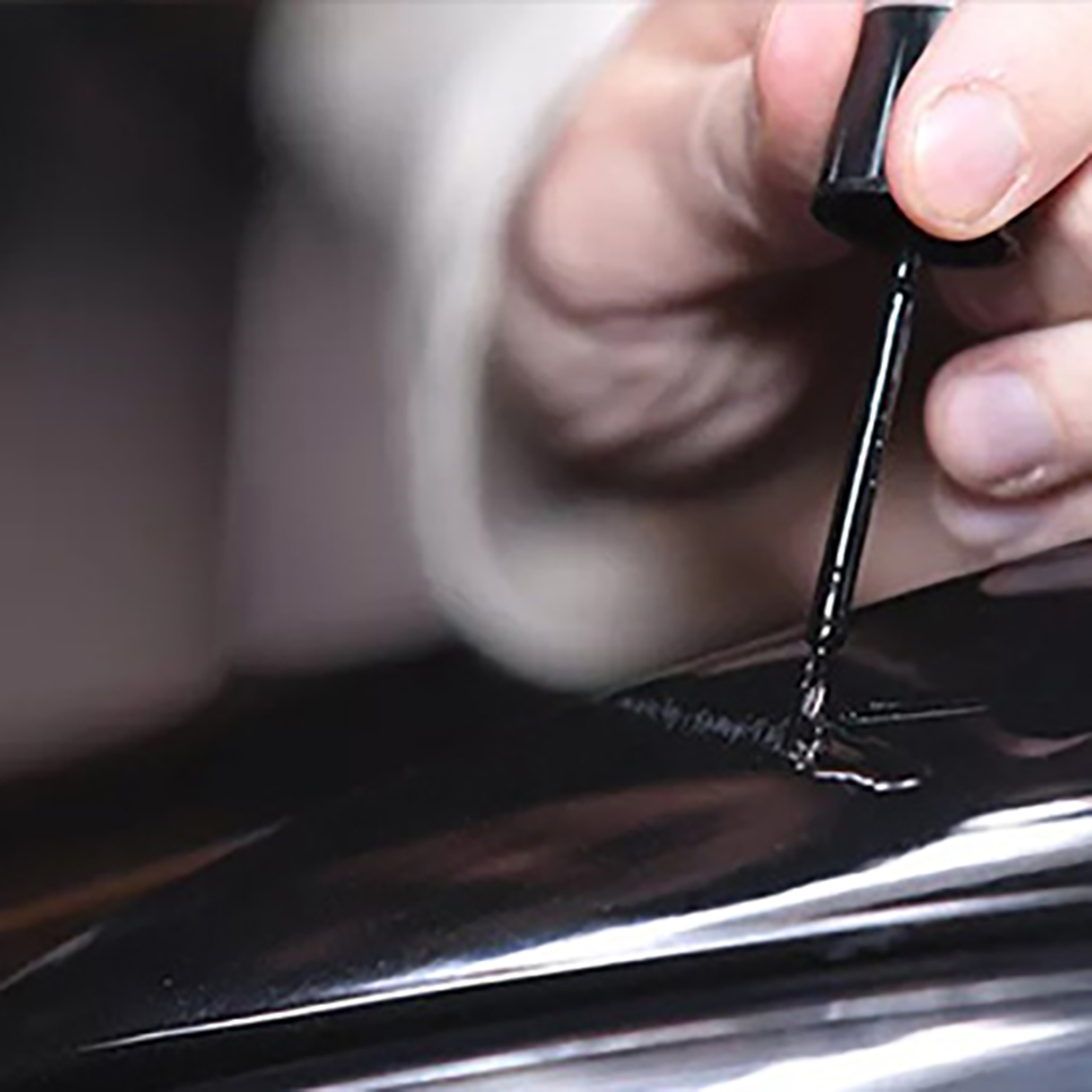 Car Wheel Touch Up Paint Pen  Quick Fix For Rim Scratches  Paint Chips 4