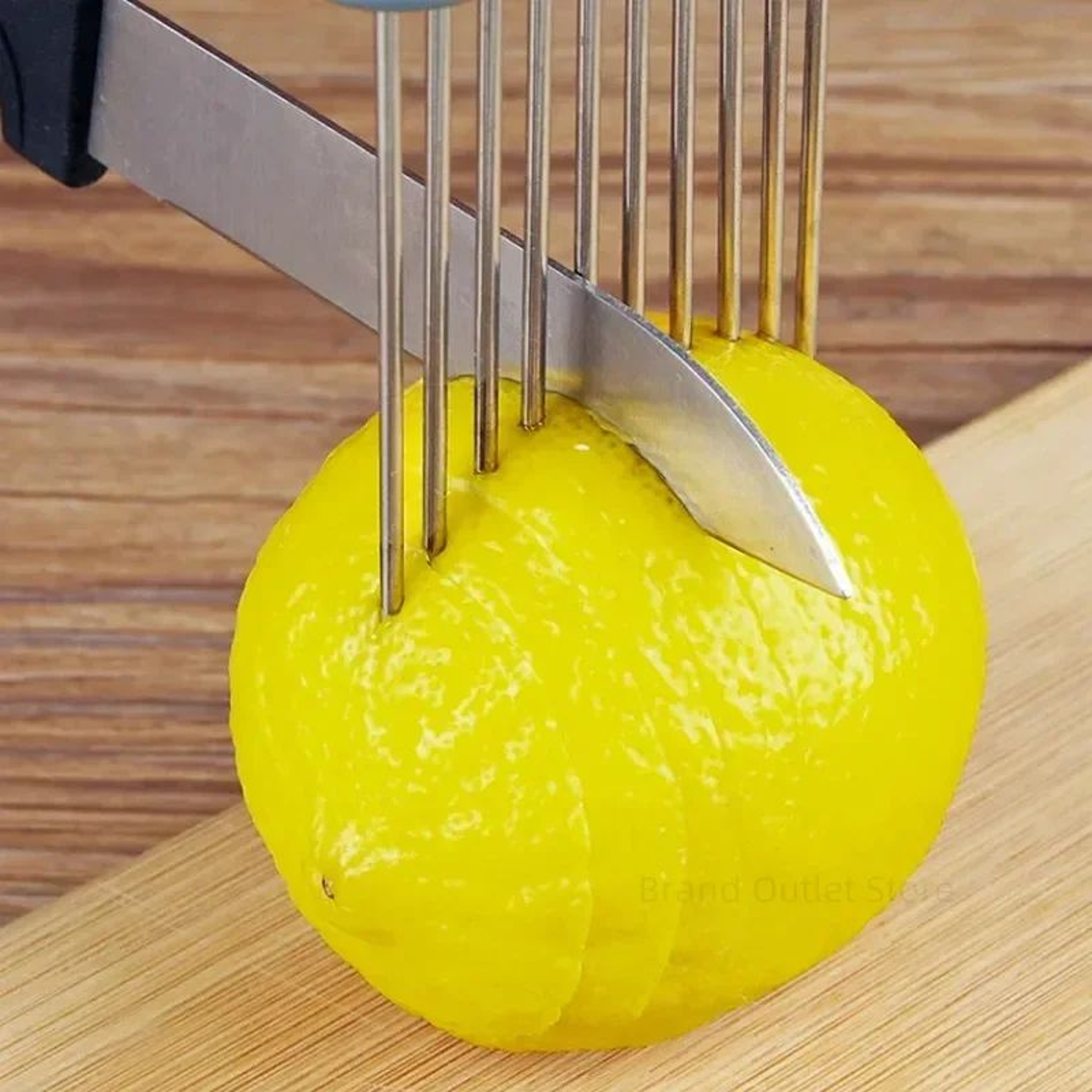 Stainless Steel Onion Holder Slicer For Even Cuts And Safe Kitchen Prep 3