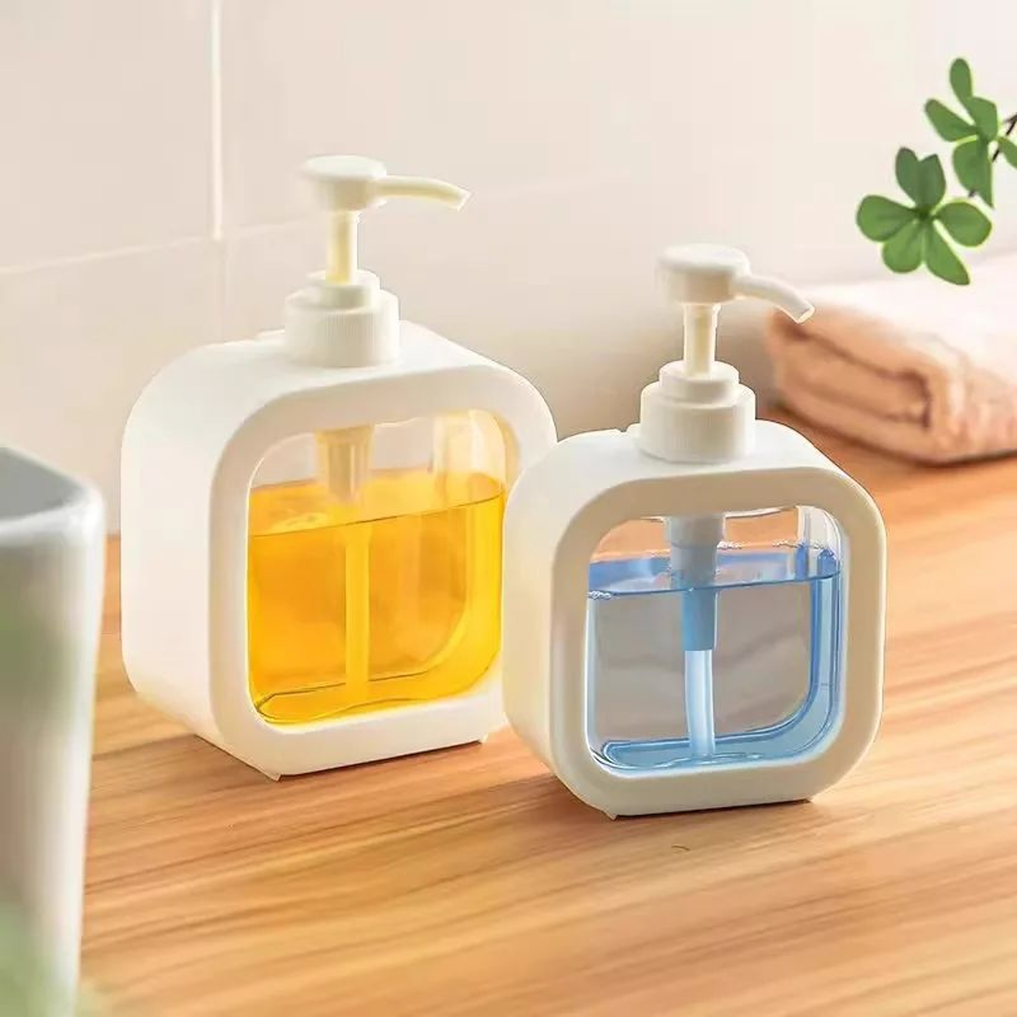 Transparent Soap Dispenser Bottle Refillable Lotion Pump Container 3