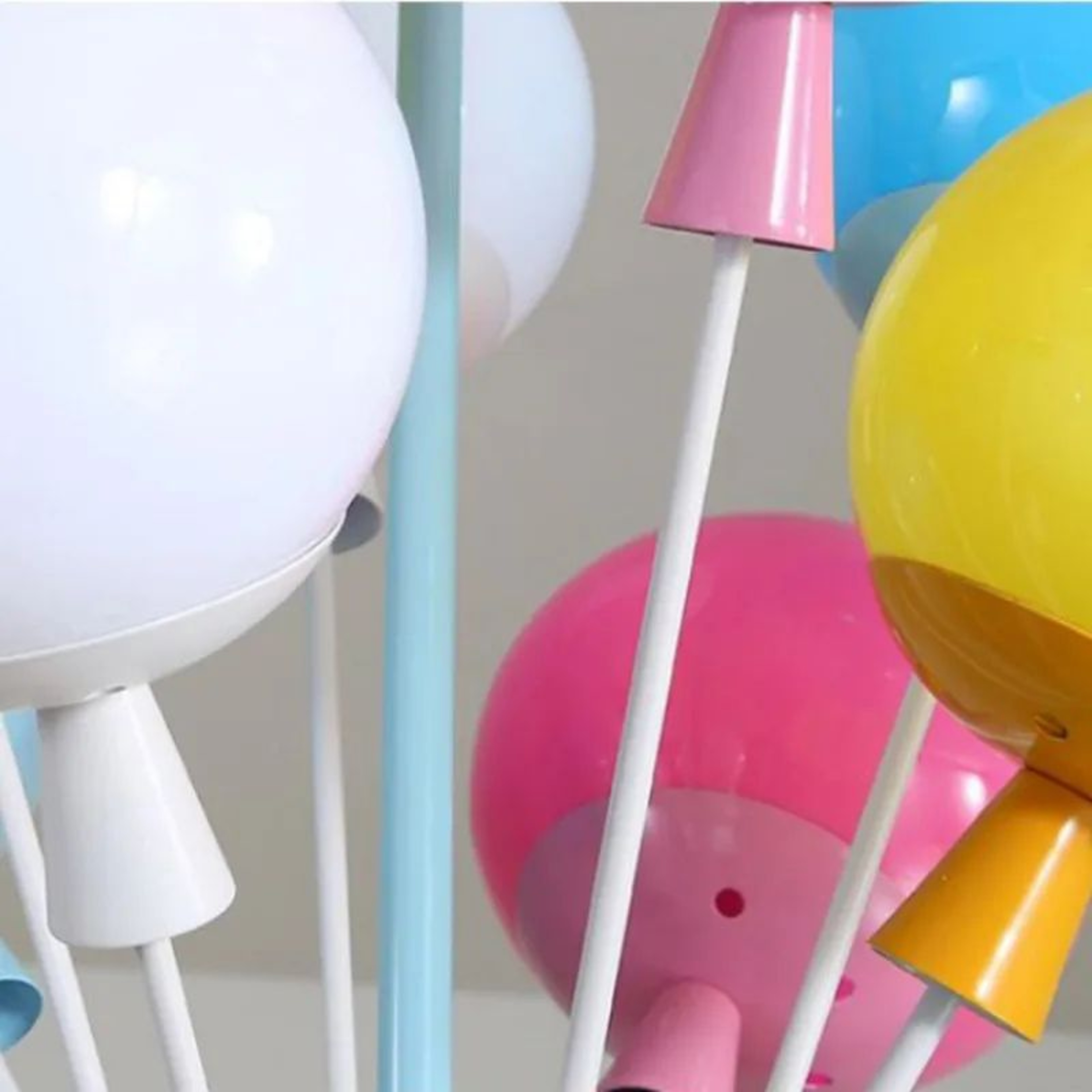 Kids Balloon Chandelier Wooden Ceiling Light For Bedroom And Playroom Decor 5