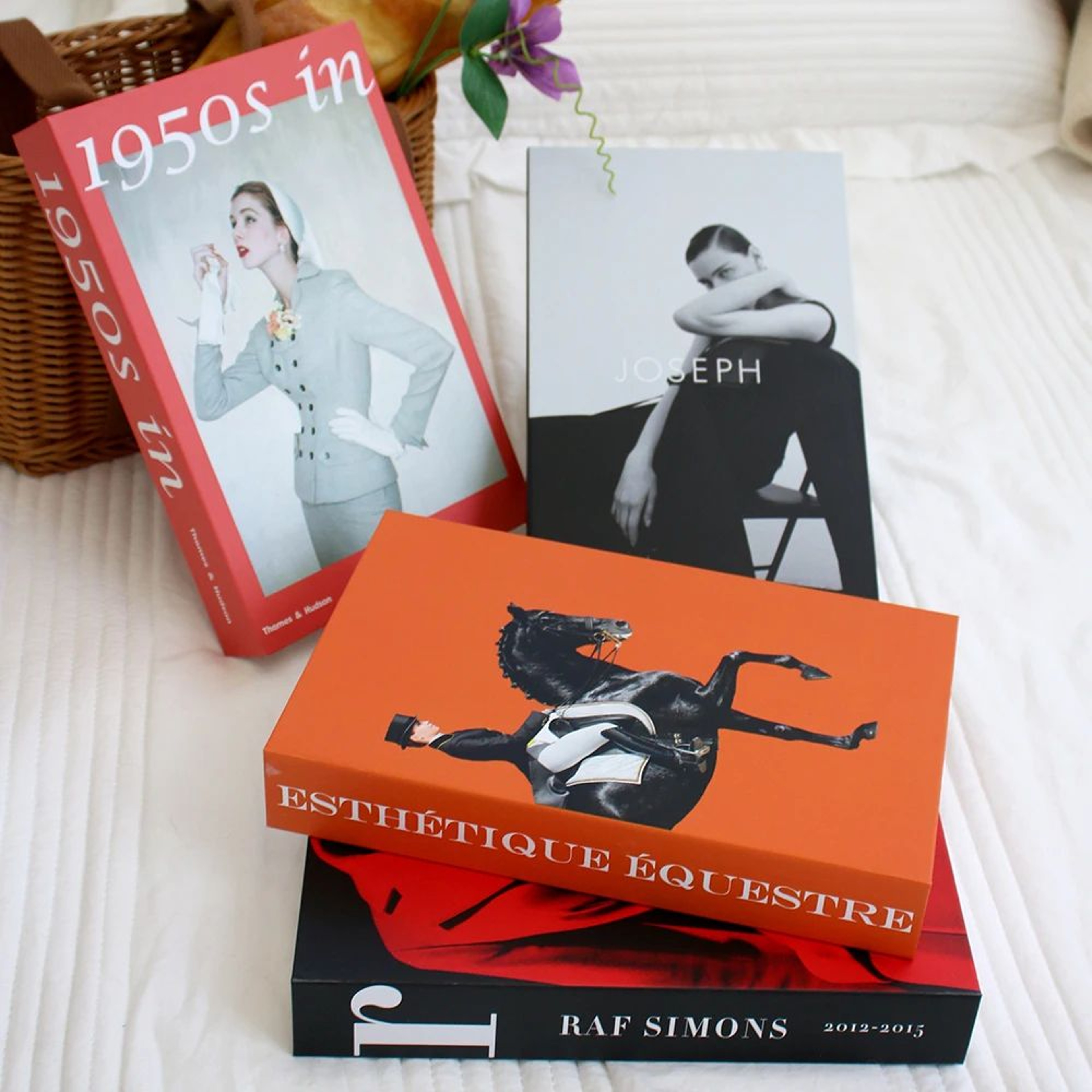 Decorative Fake Books Set Modern Coffee Table Book Box Home Decor 1