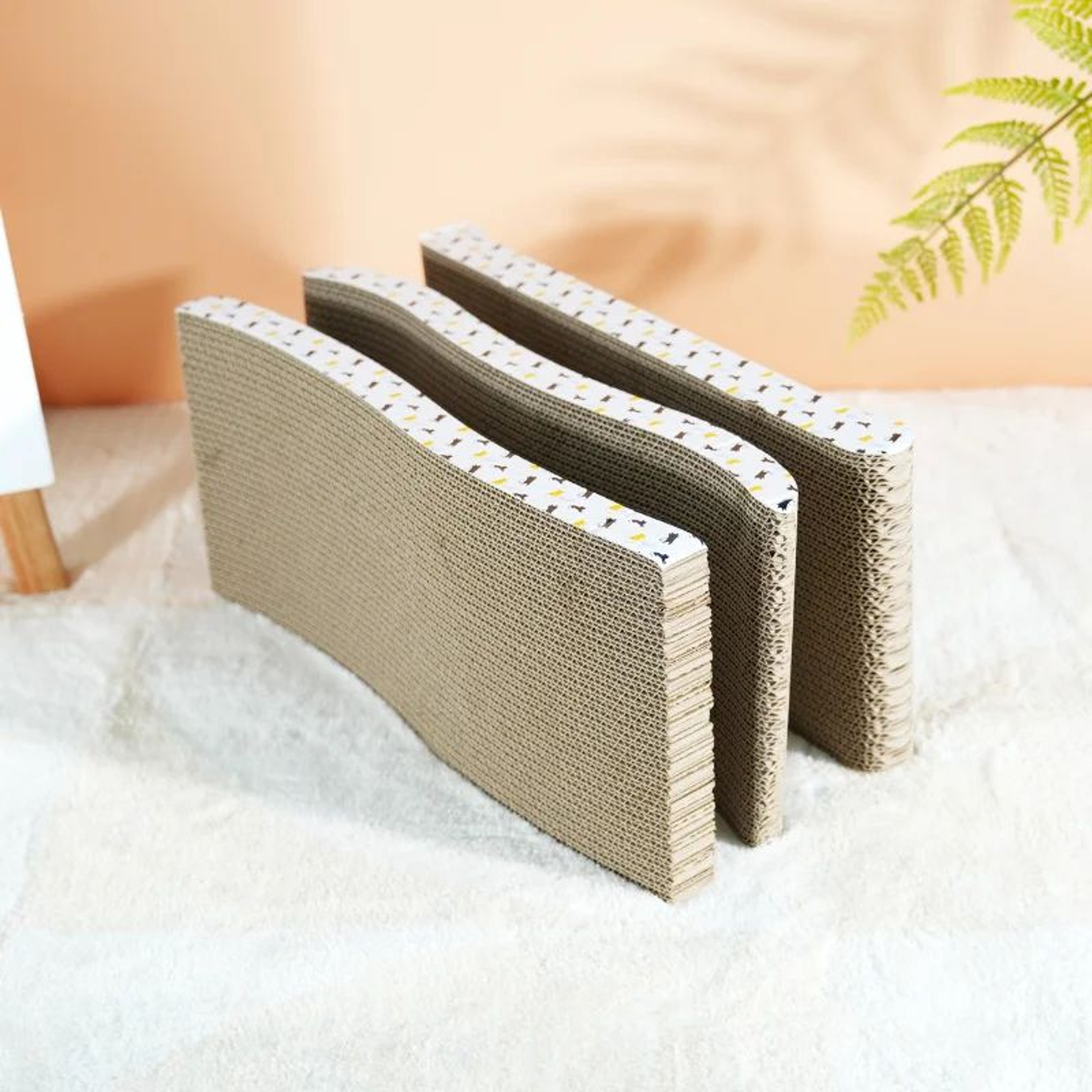 ScratchLounge Double Sided Cat Scratching Board Bed 1