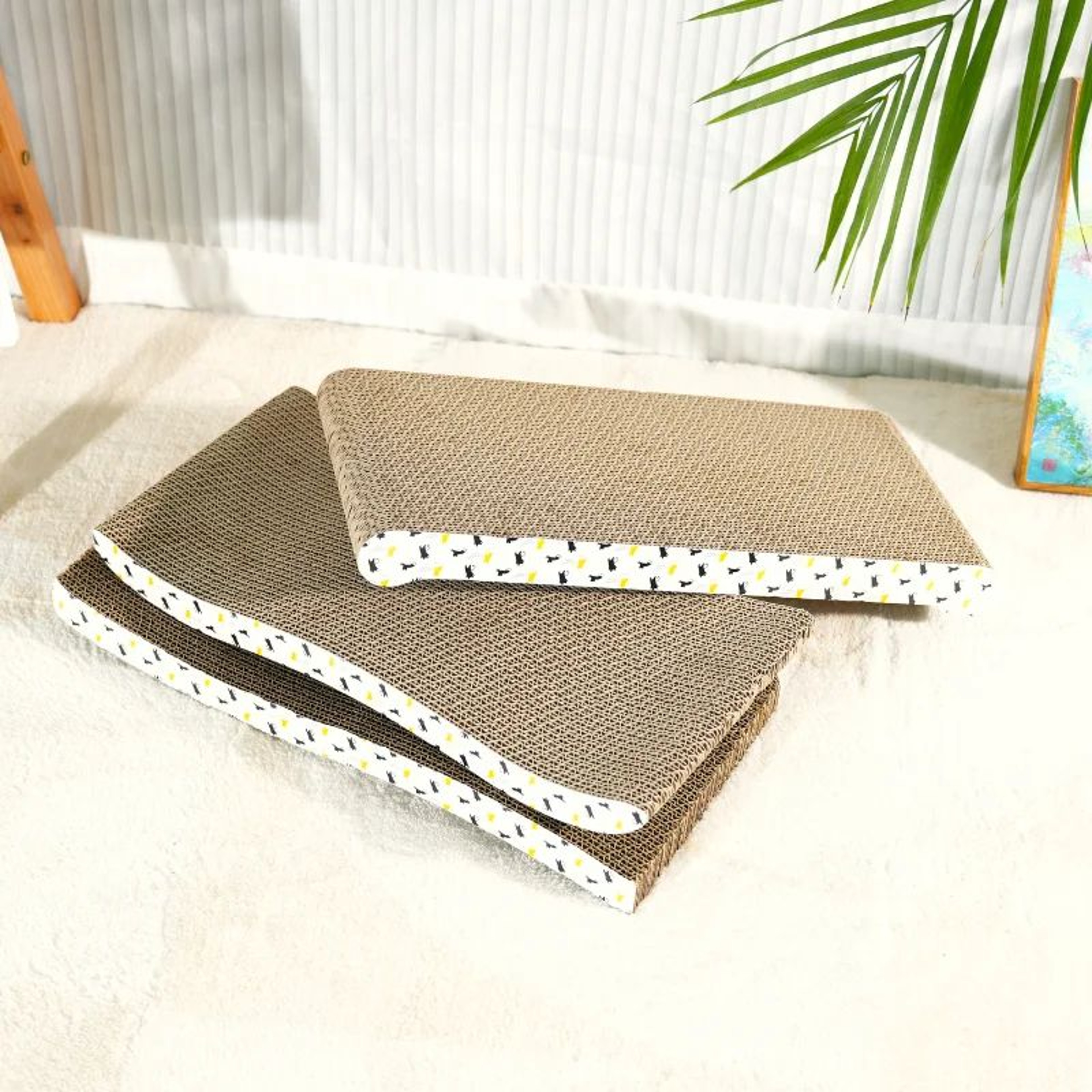 ScratchLounge Double Sided Cat Scratching Board Bed 5
