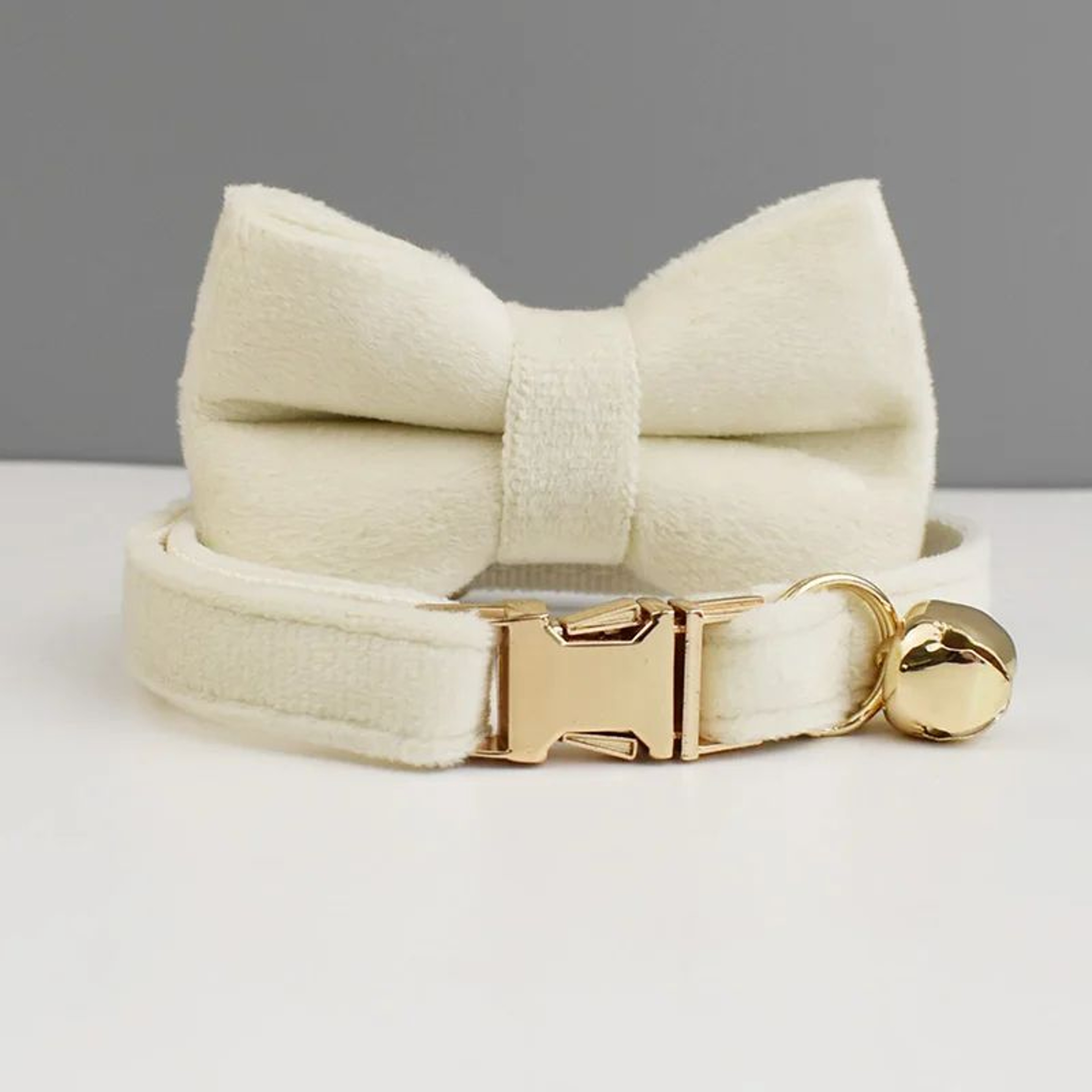 Luxury Personalized Velvet Cat Collar With Name Plate Bell And Bow Tie 10
