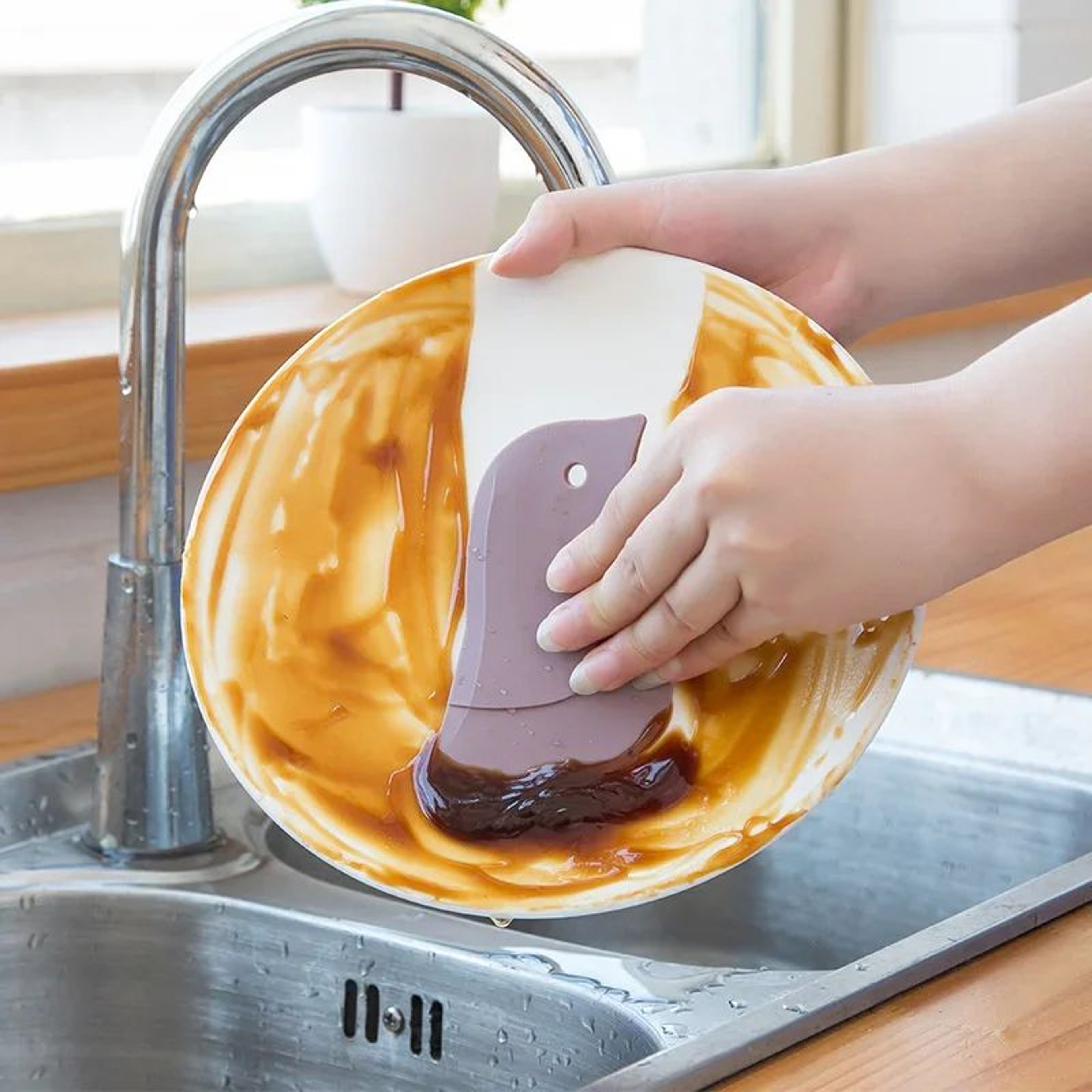 Multifunctional Silicone Kitchen Scraper Non Scratch Cleaning Tool 3