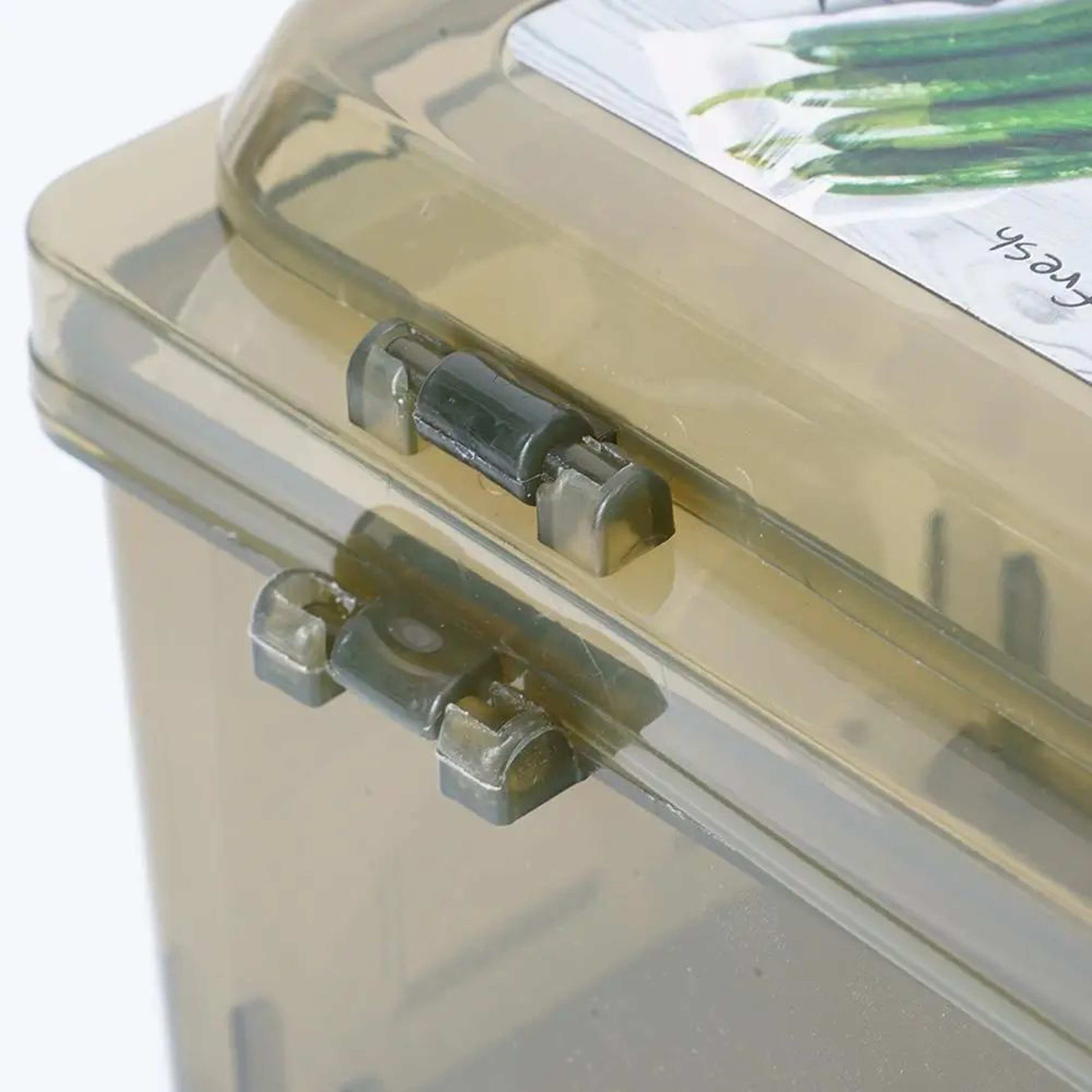 Magnetic Plastic Wrap Dispenser With Built In Cutter 4