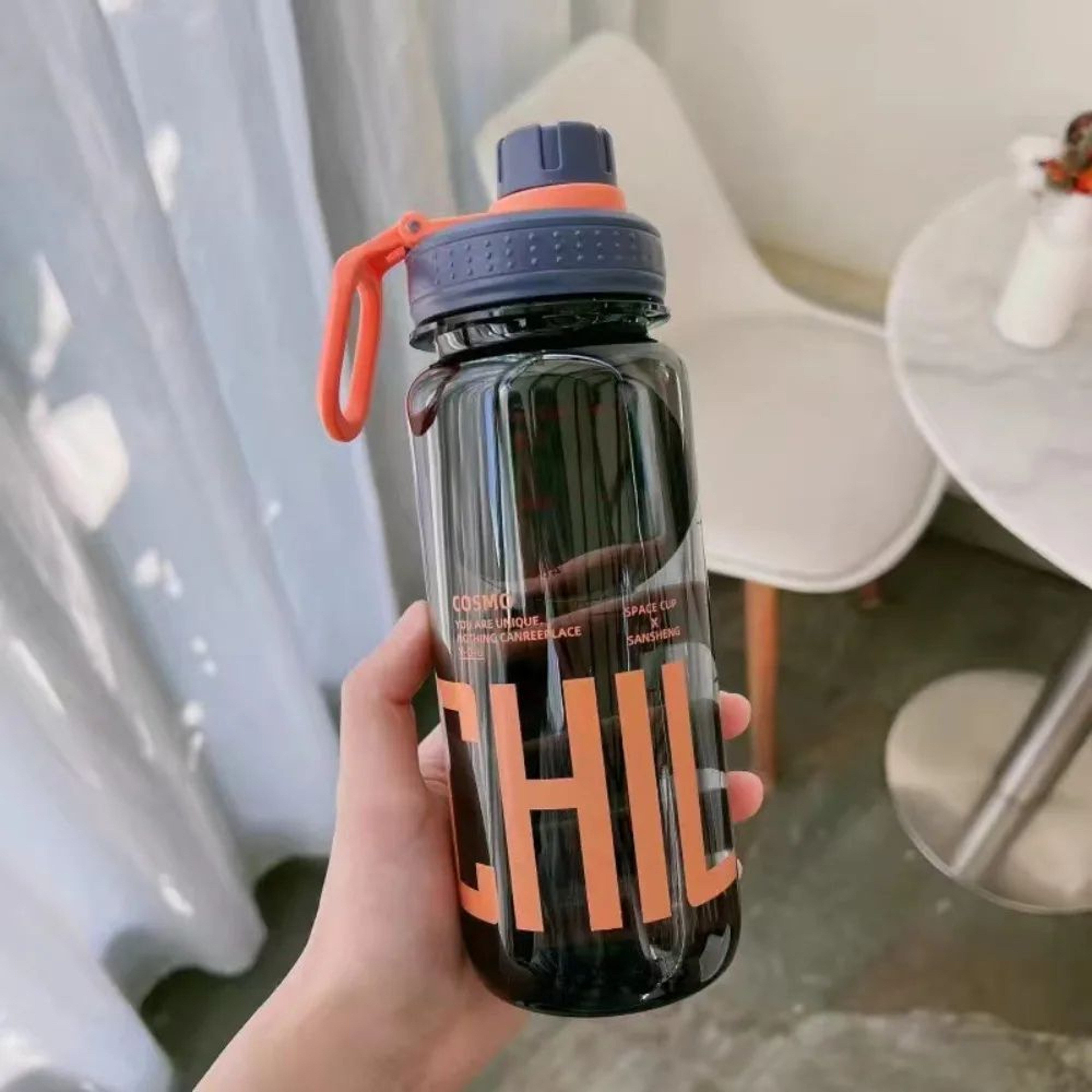 Large Capacity Water Bottle Leakproof Sports Bottle With Handle Strap 7