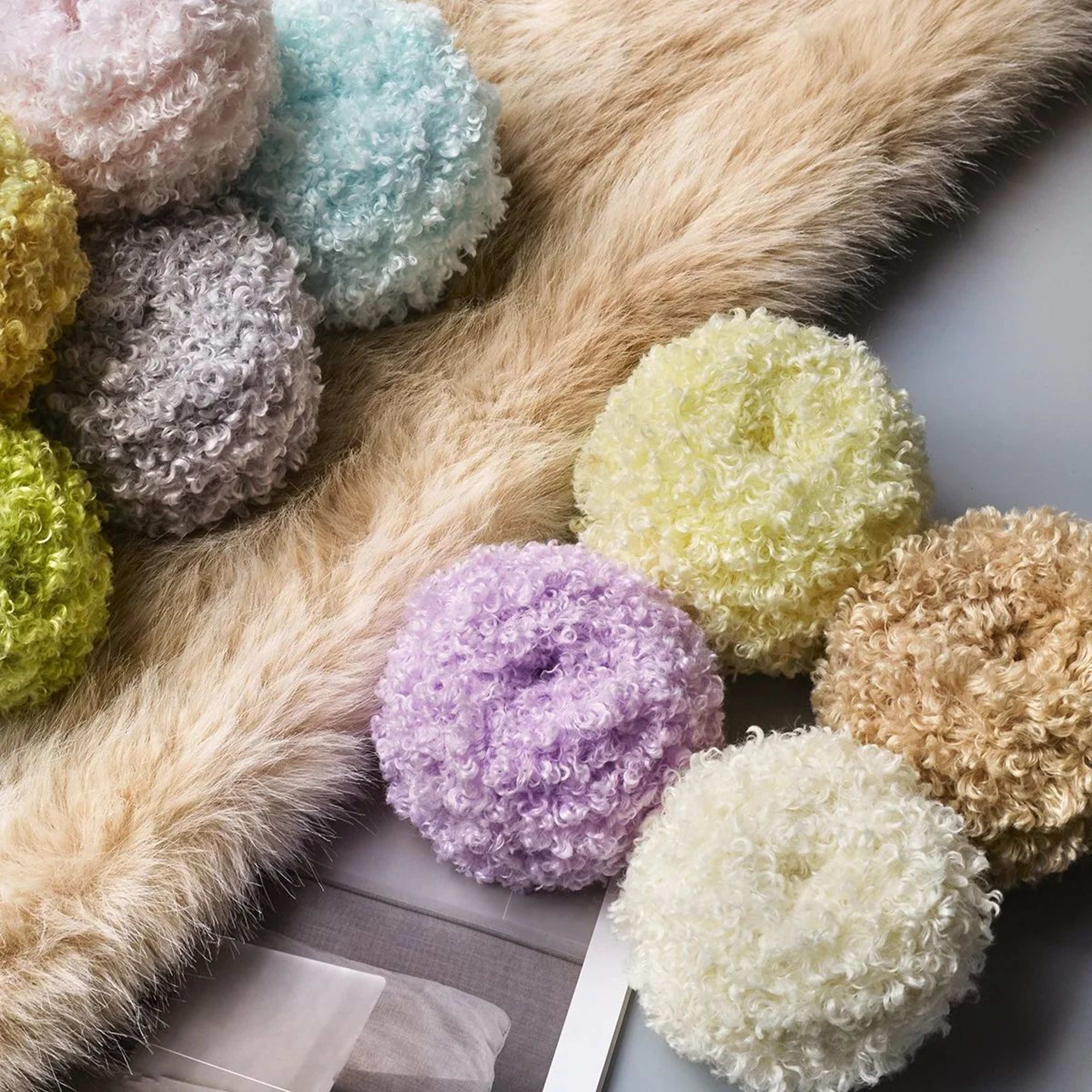 Curly Soft Yarn For Crochet And Knitting Projects 3