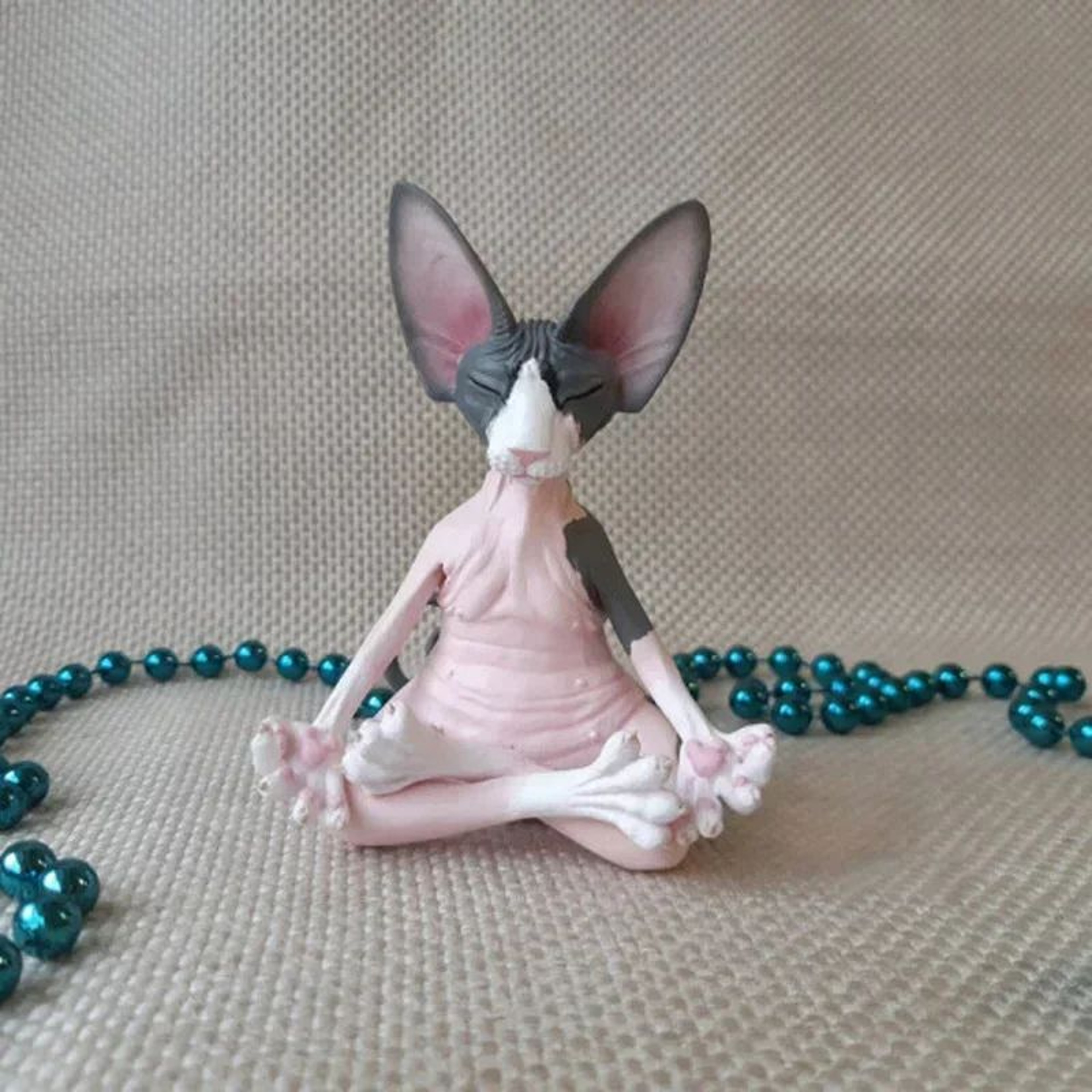 Meditating Sphynx Cat Figurine Zen Decor 2
