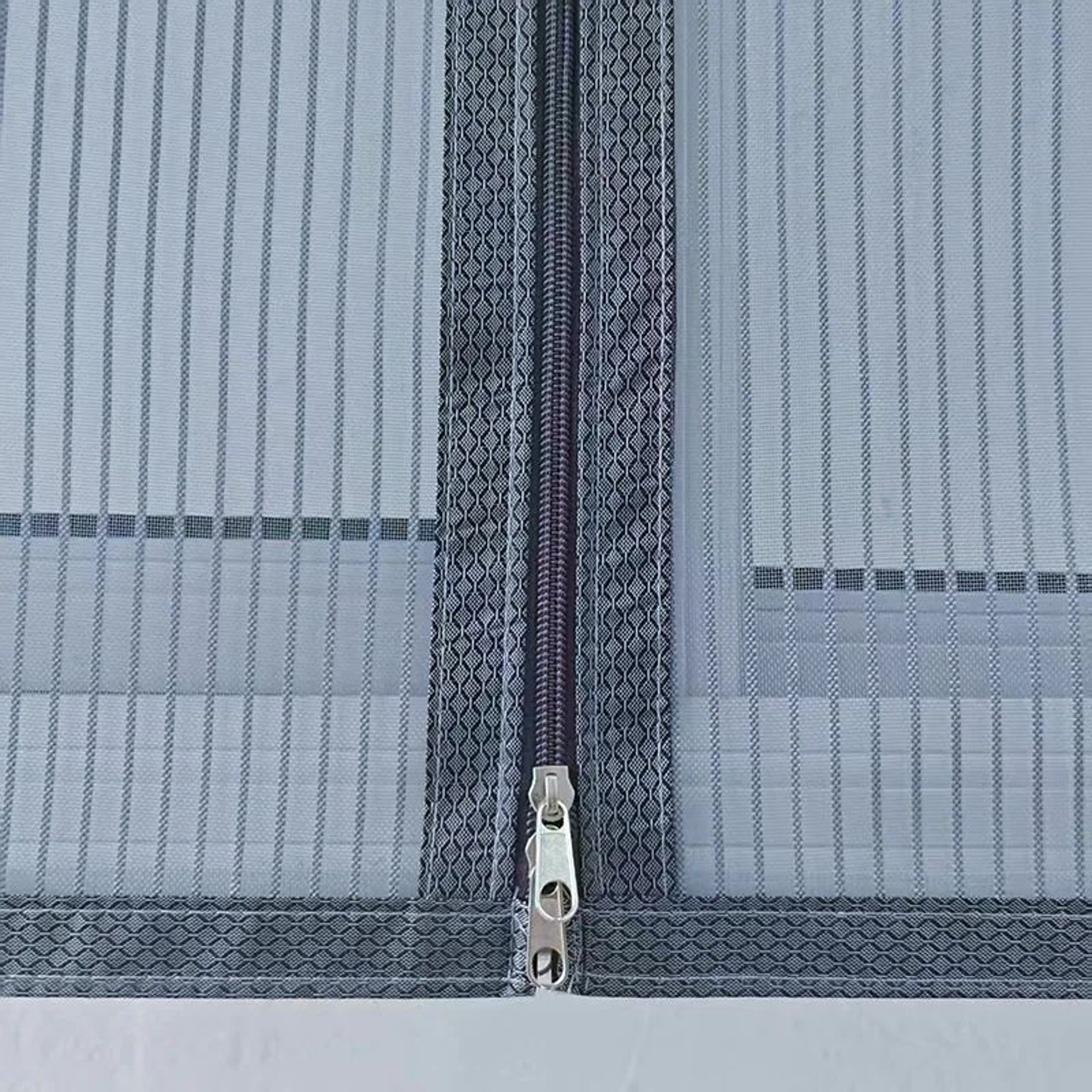 Custom Fit Anti Cat Zipper Window Screen 3