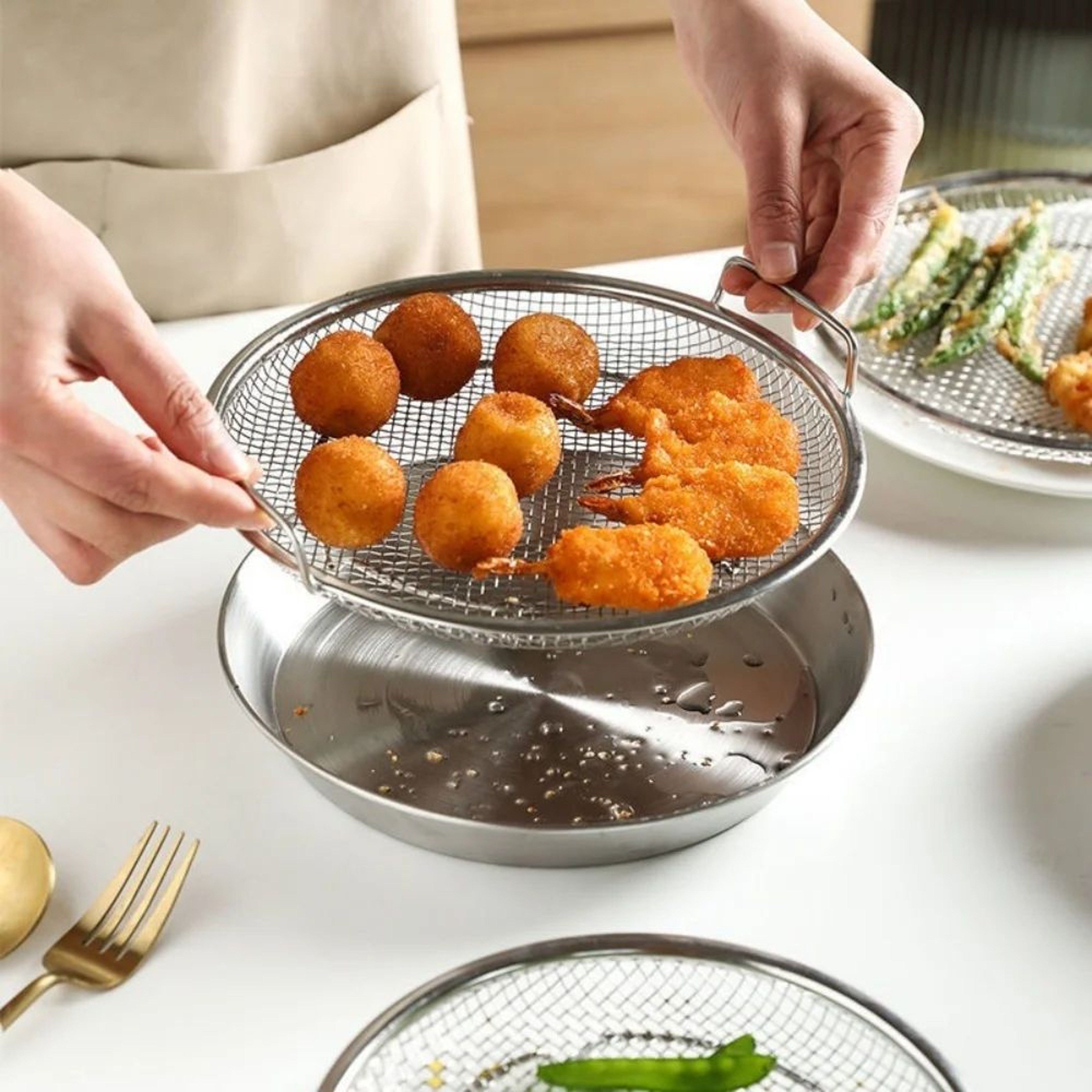 Stainless Steel Round Food Strainer Basket 4