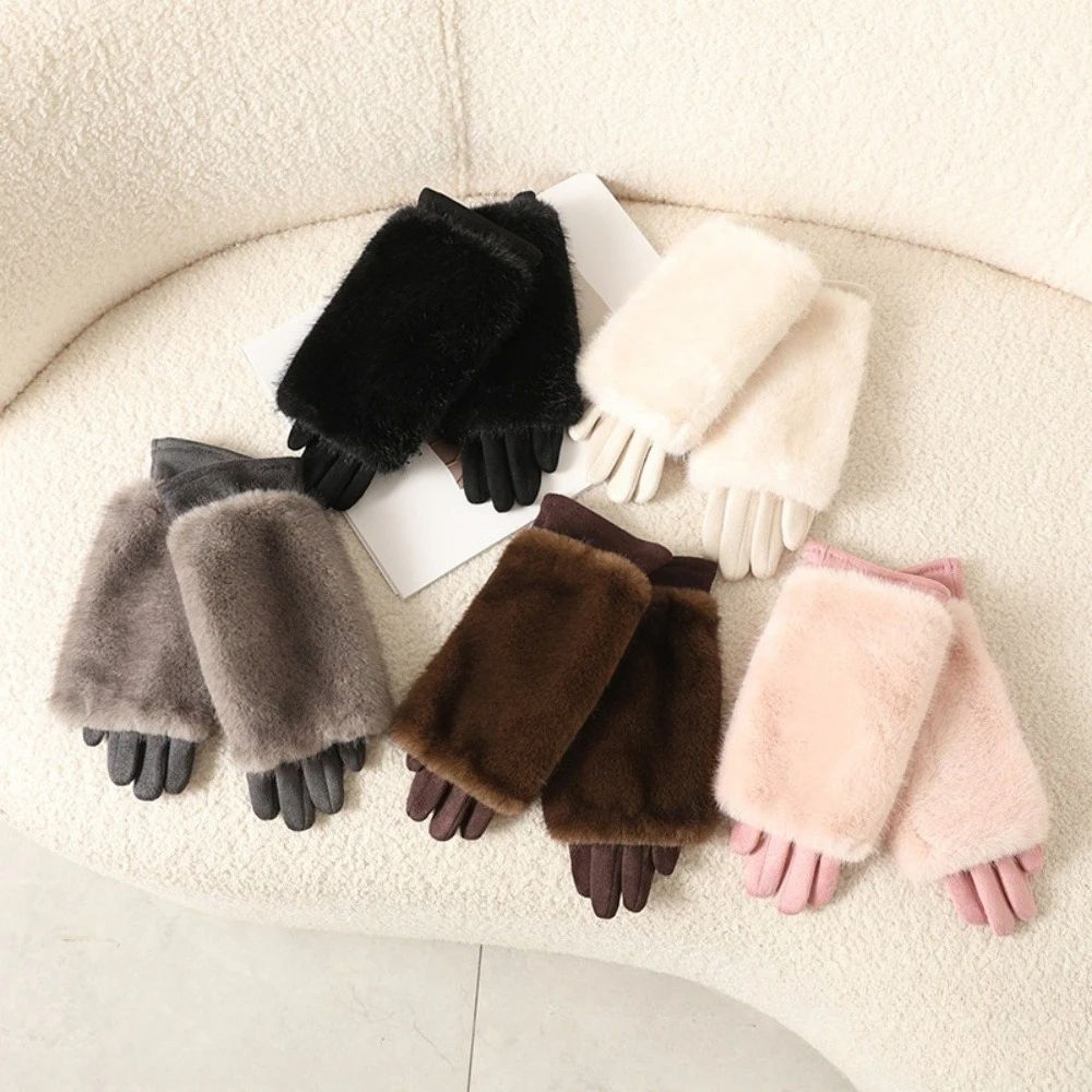 Womens Warm Suede Touchscreen Gloves 0