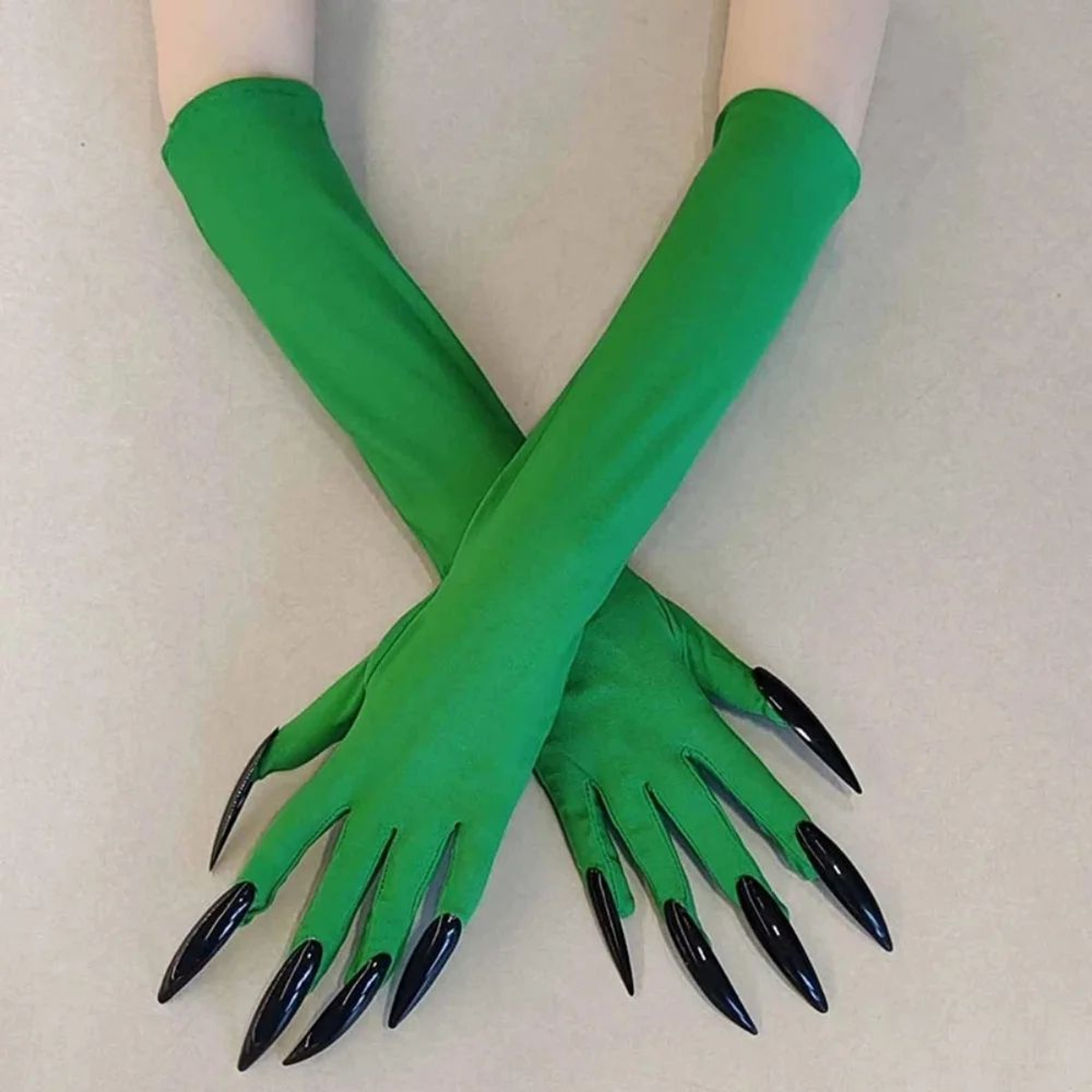 Gothic Ghost Claw Long Nail Gloves 3