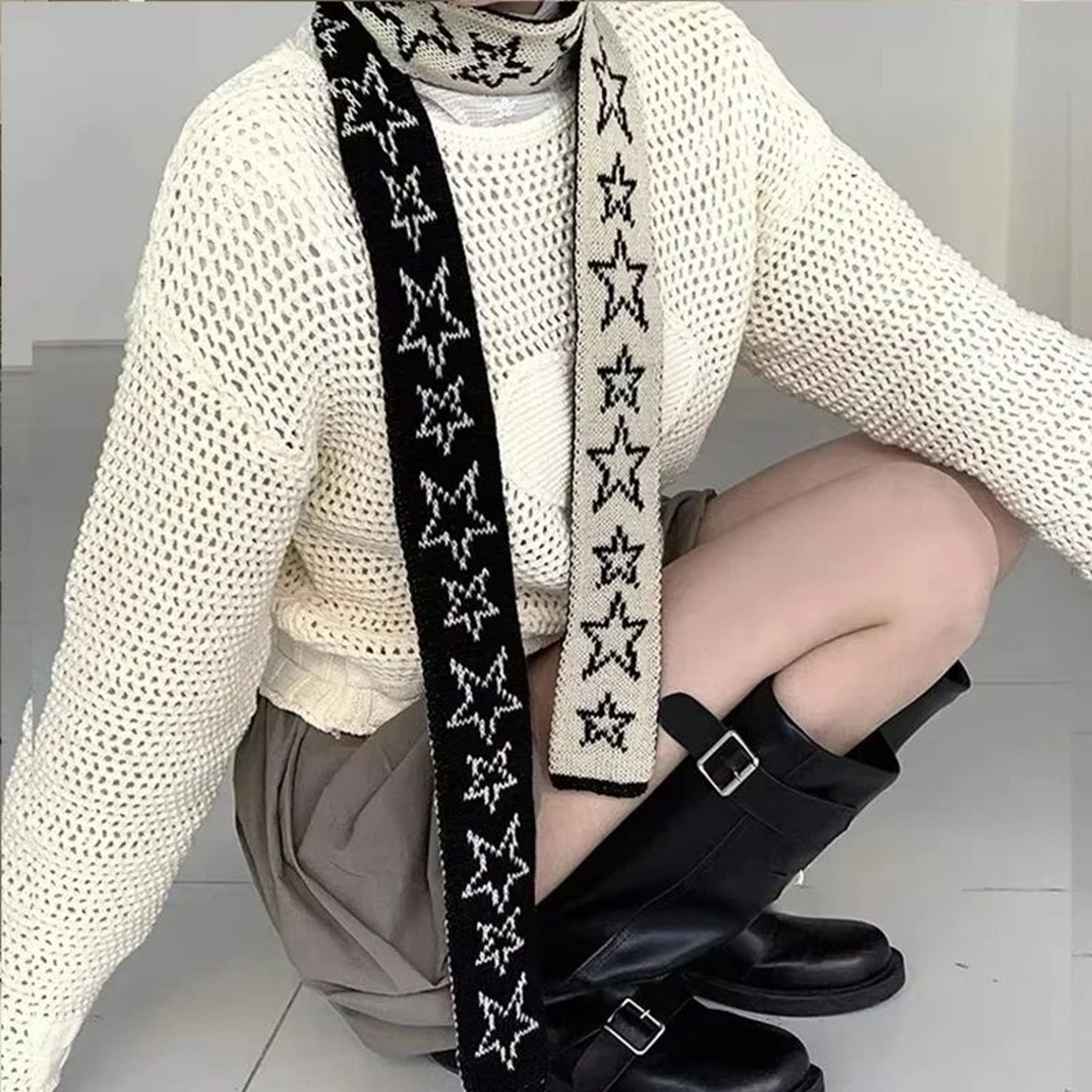 Vintage Star Knitted Skinny Scarf 3