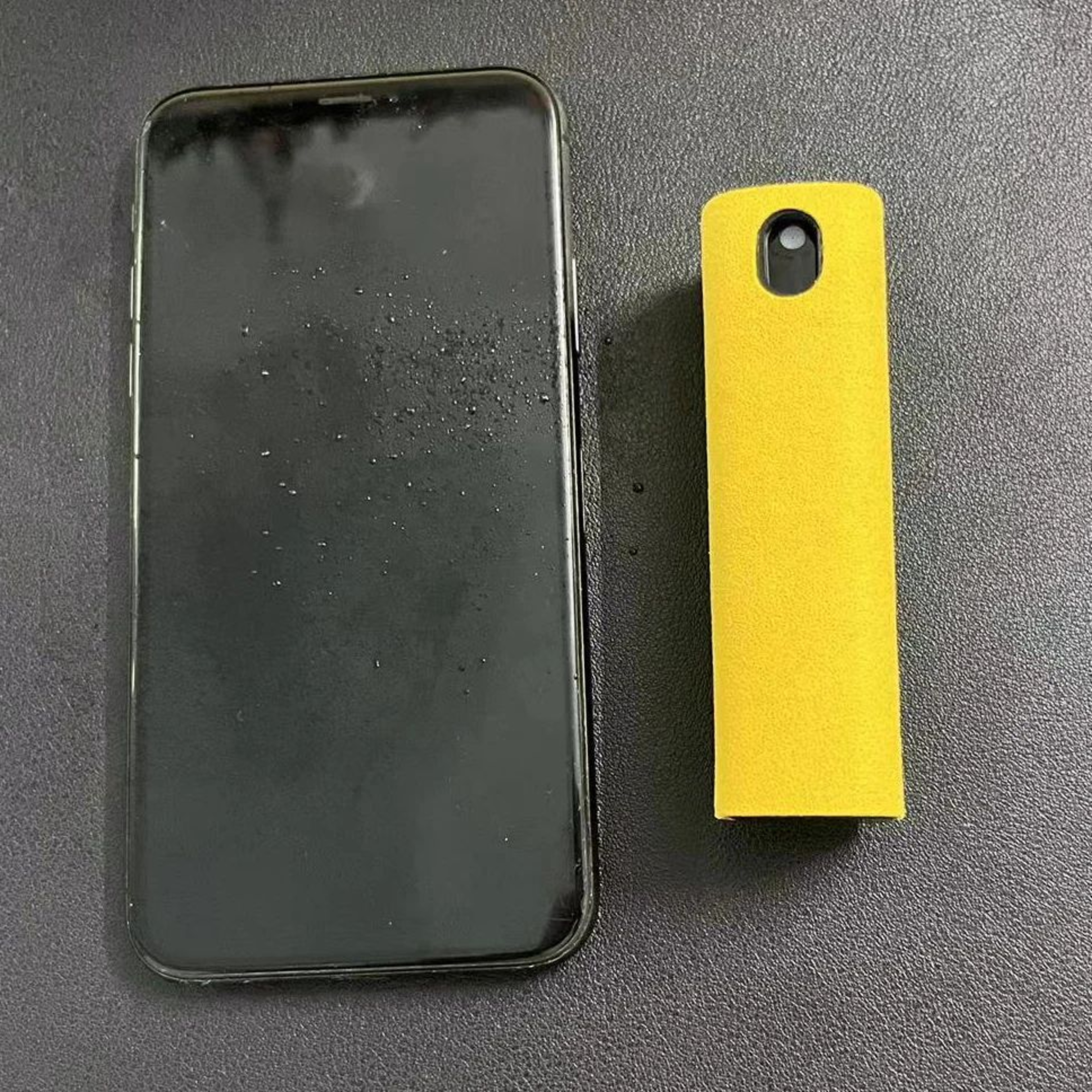 2 In 1 Portable Screen Cleaner Spray 14