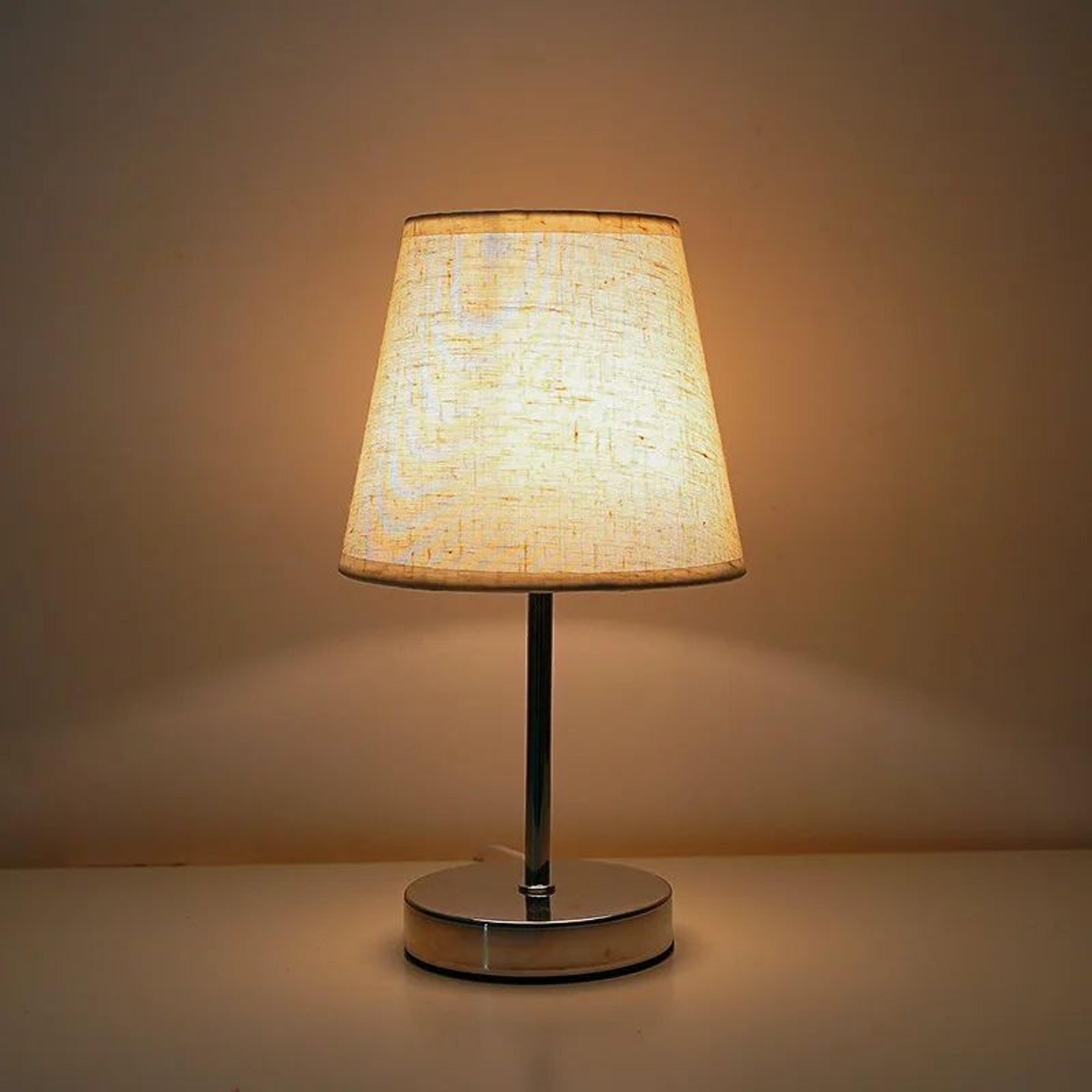 Solid Wood Fabric USB Bedside Lamp 11