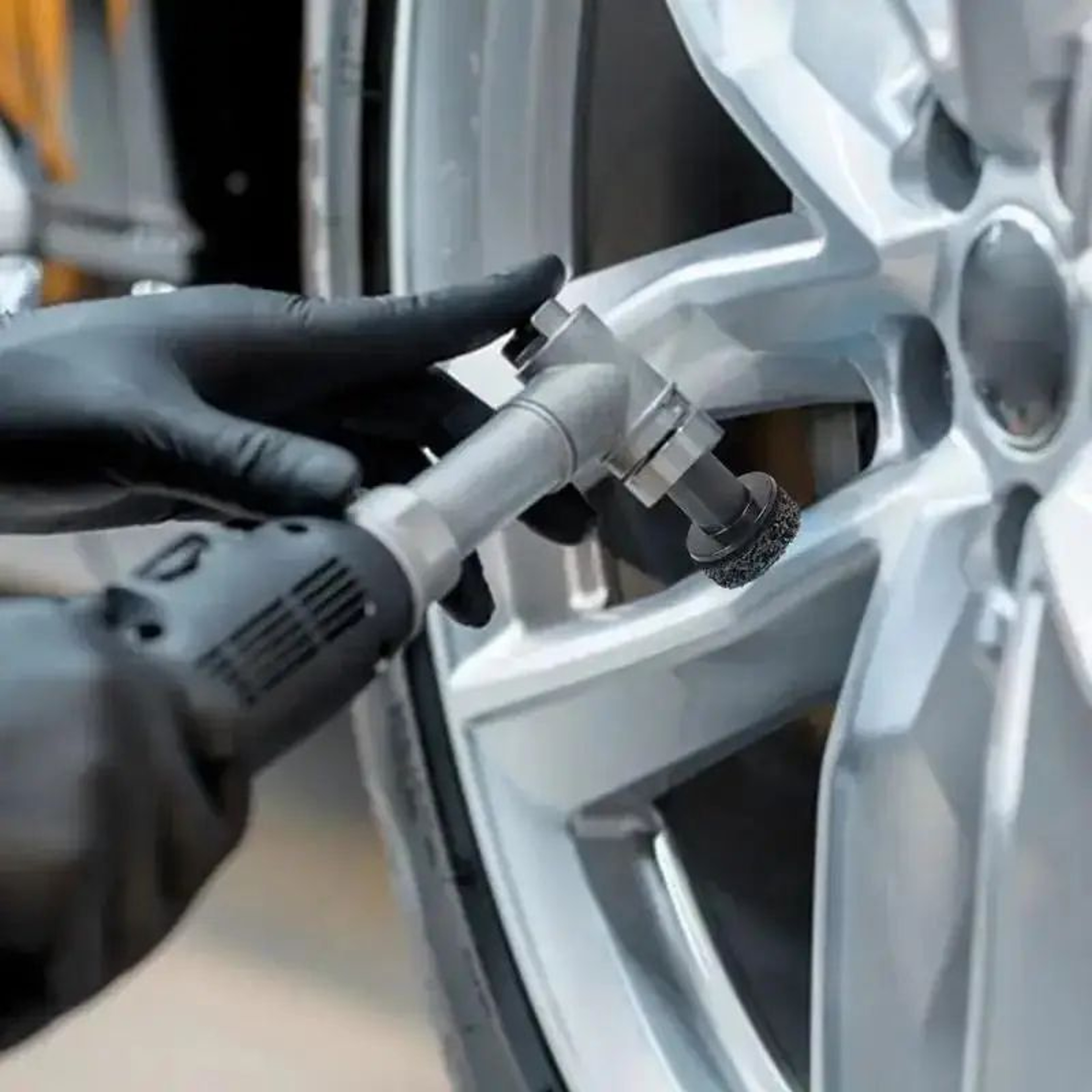 Wheel Hub Rust Removal Grinding Tool 1