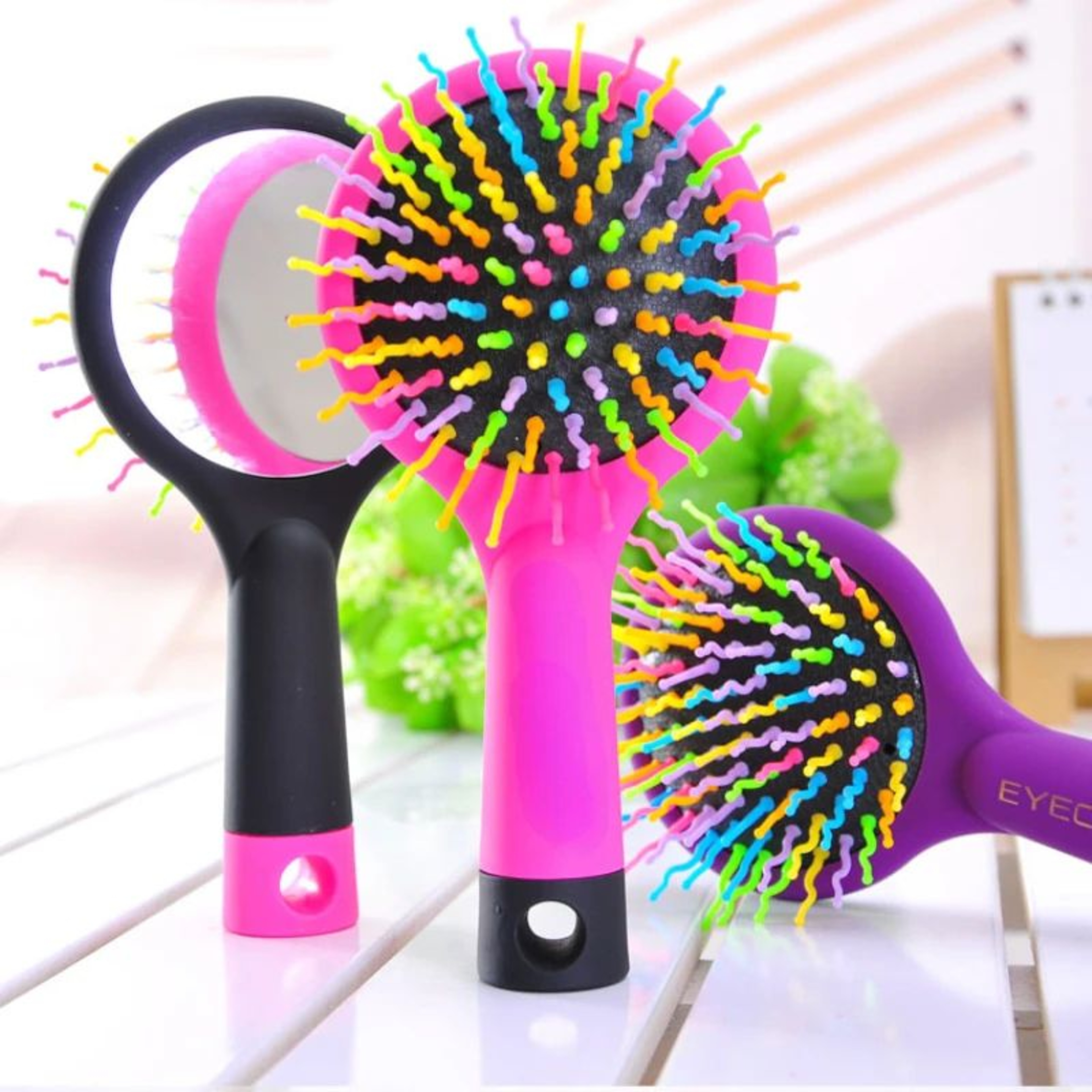 Rainbow Anti Static Volume Styling Comb 0