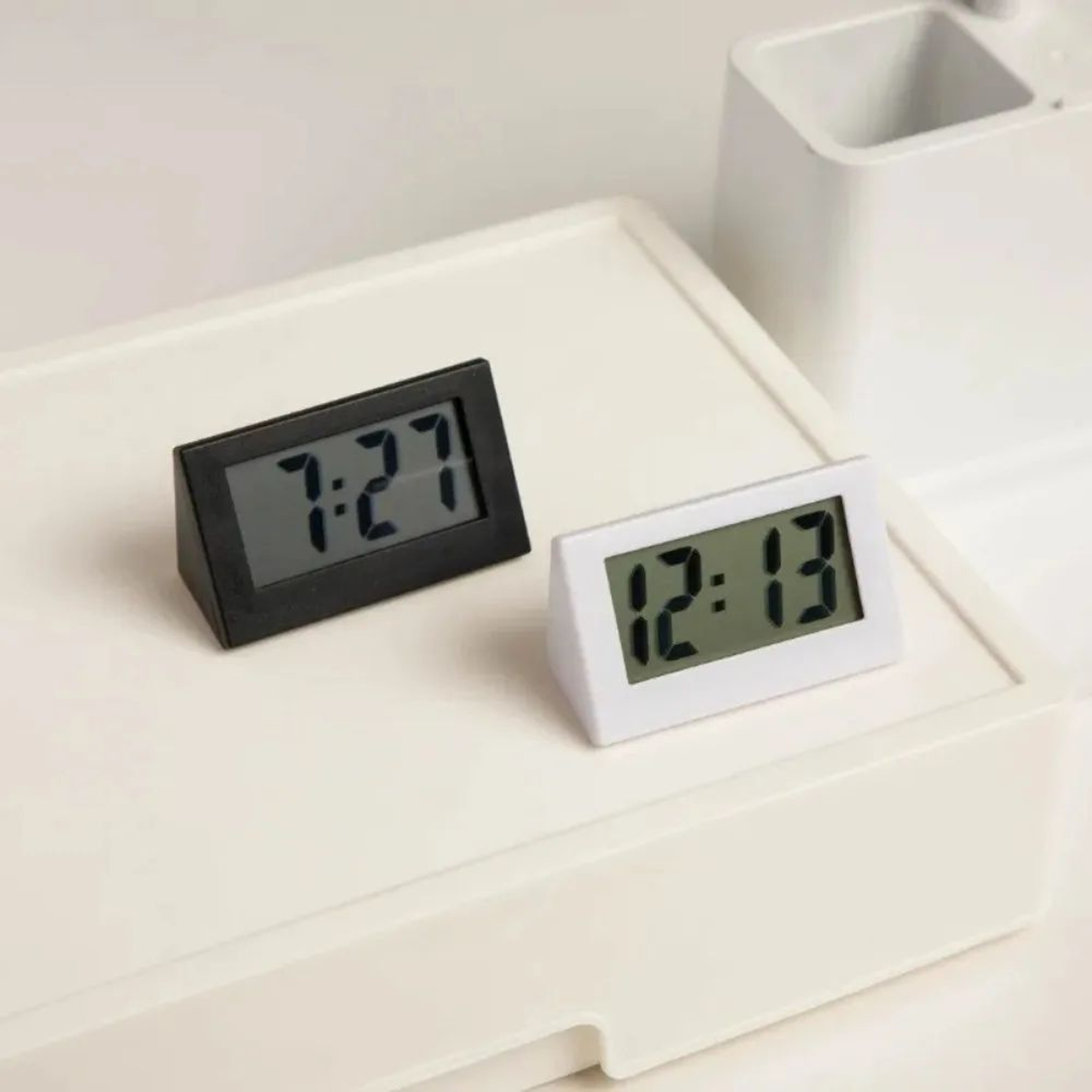 Portable Mini Digital Desk Clock 0