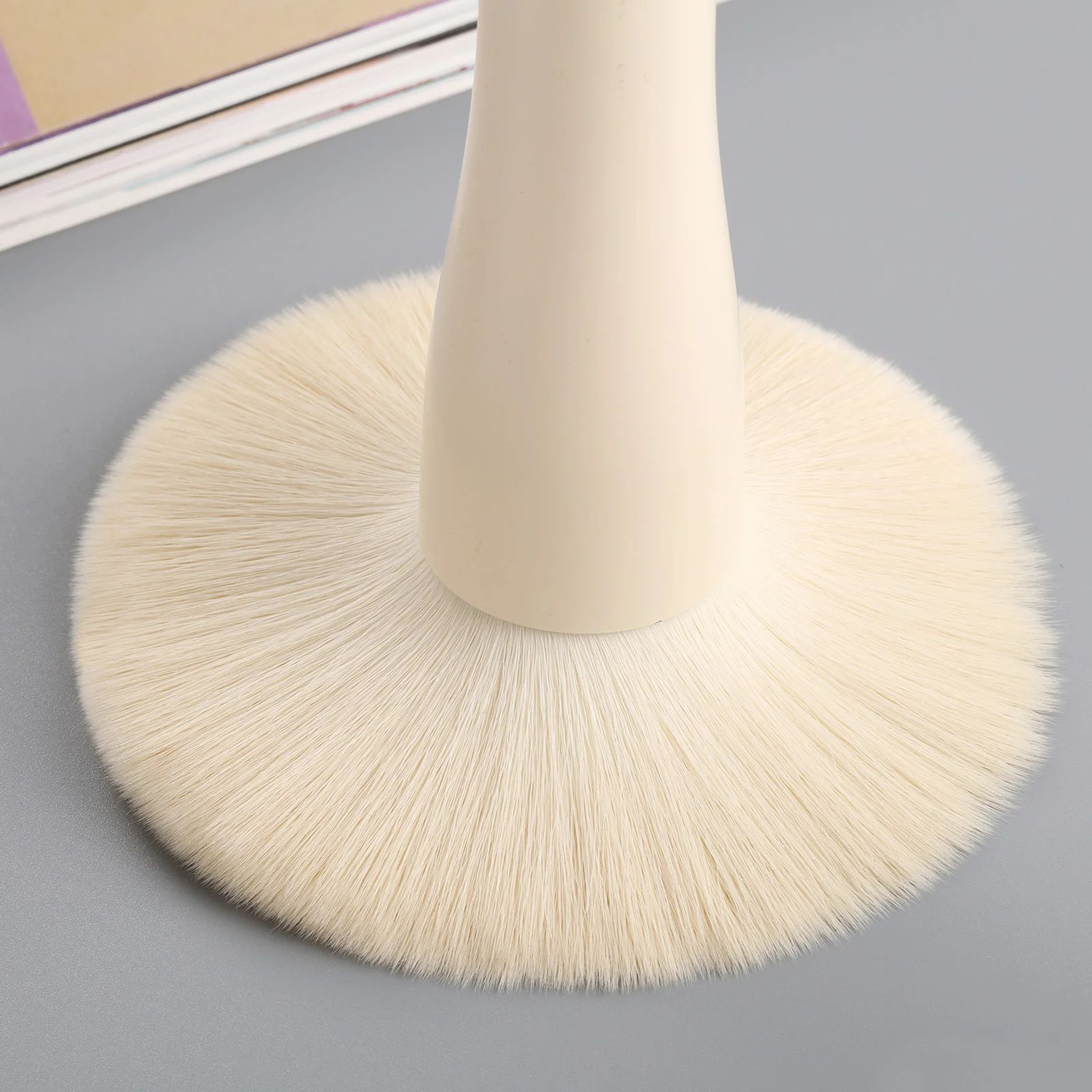 Soft Synthetic Setting Powder Brush 2