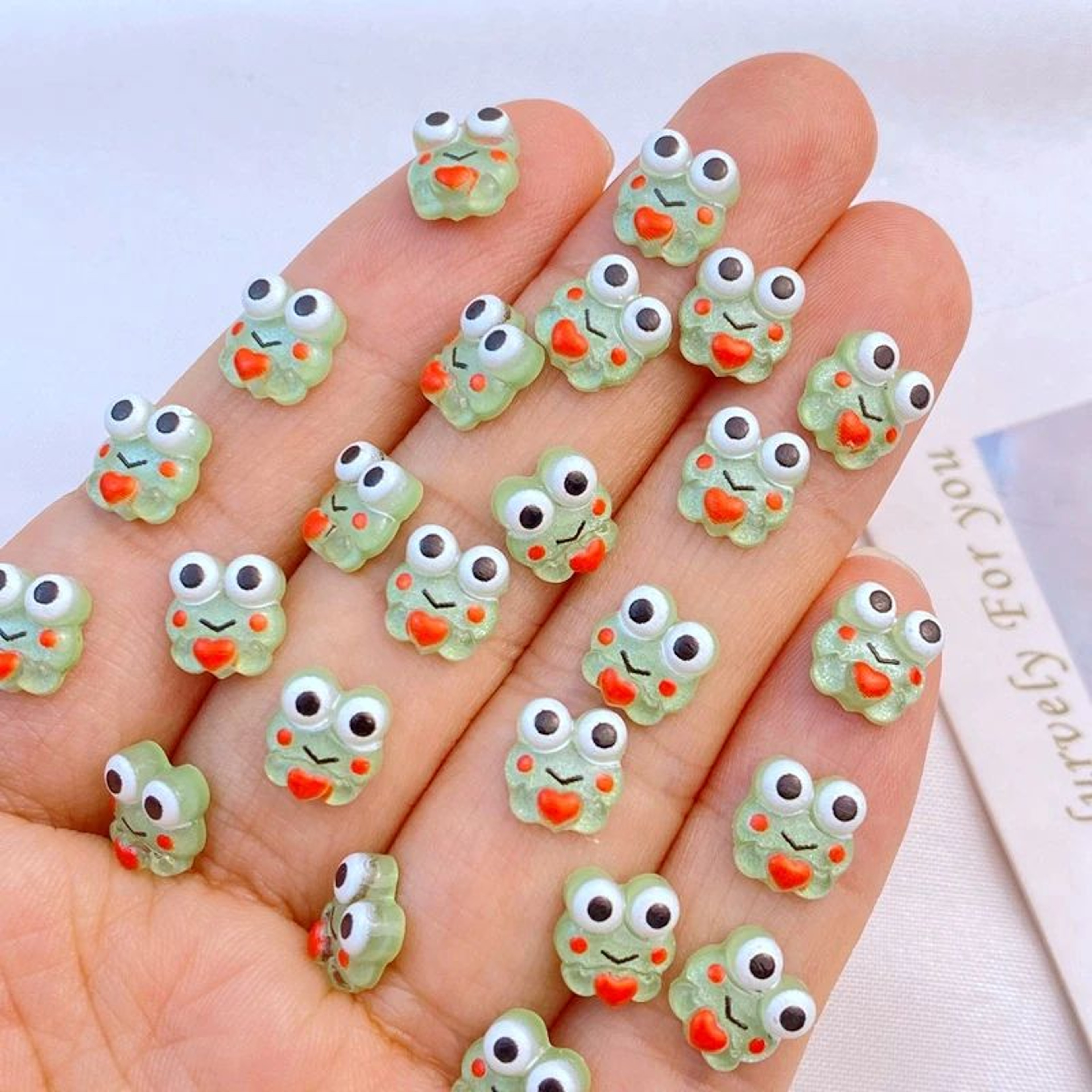 50 Piece Mini Resin Frog Charms 5