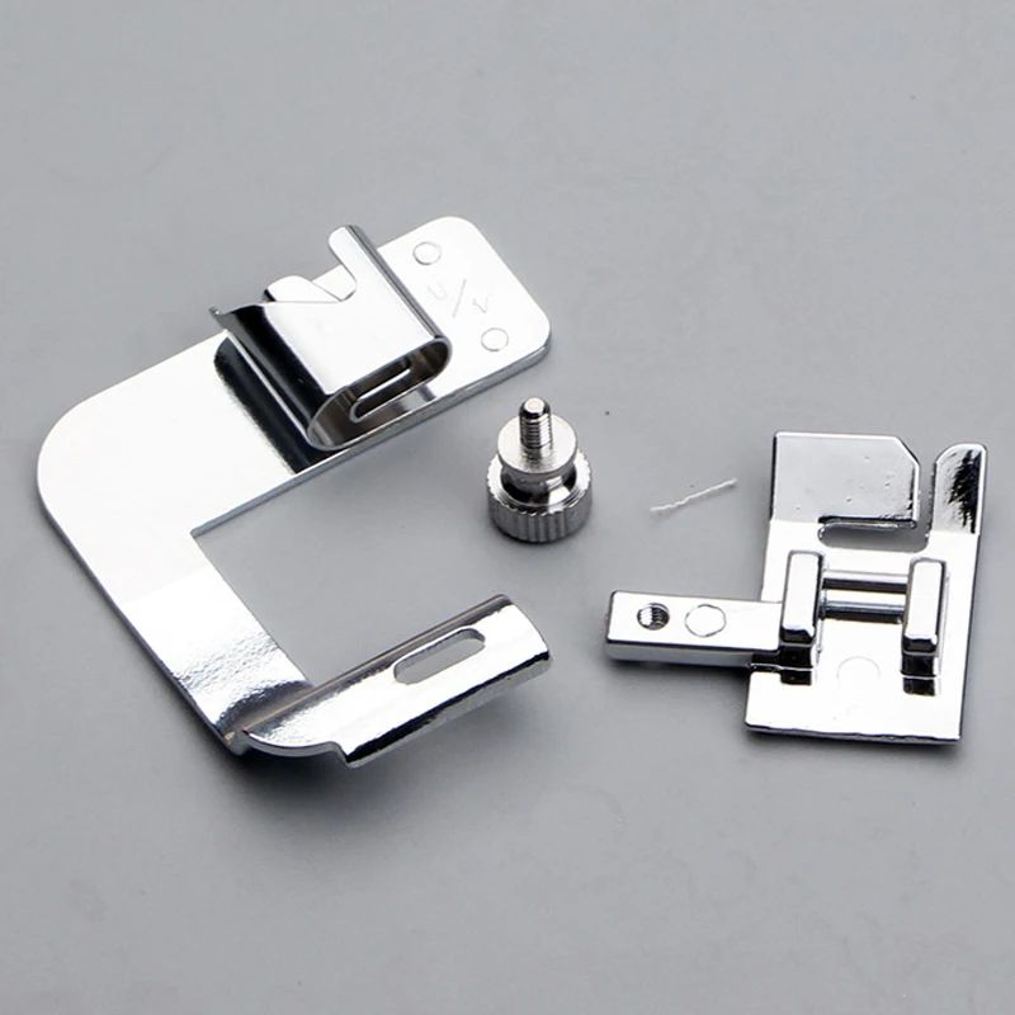 Adjustable Rolled Hem Sewing Machine Foot 2
