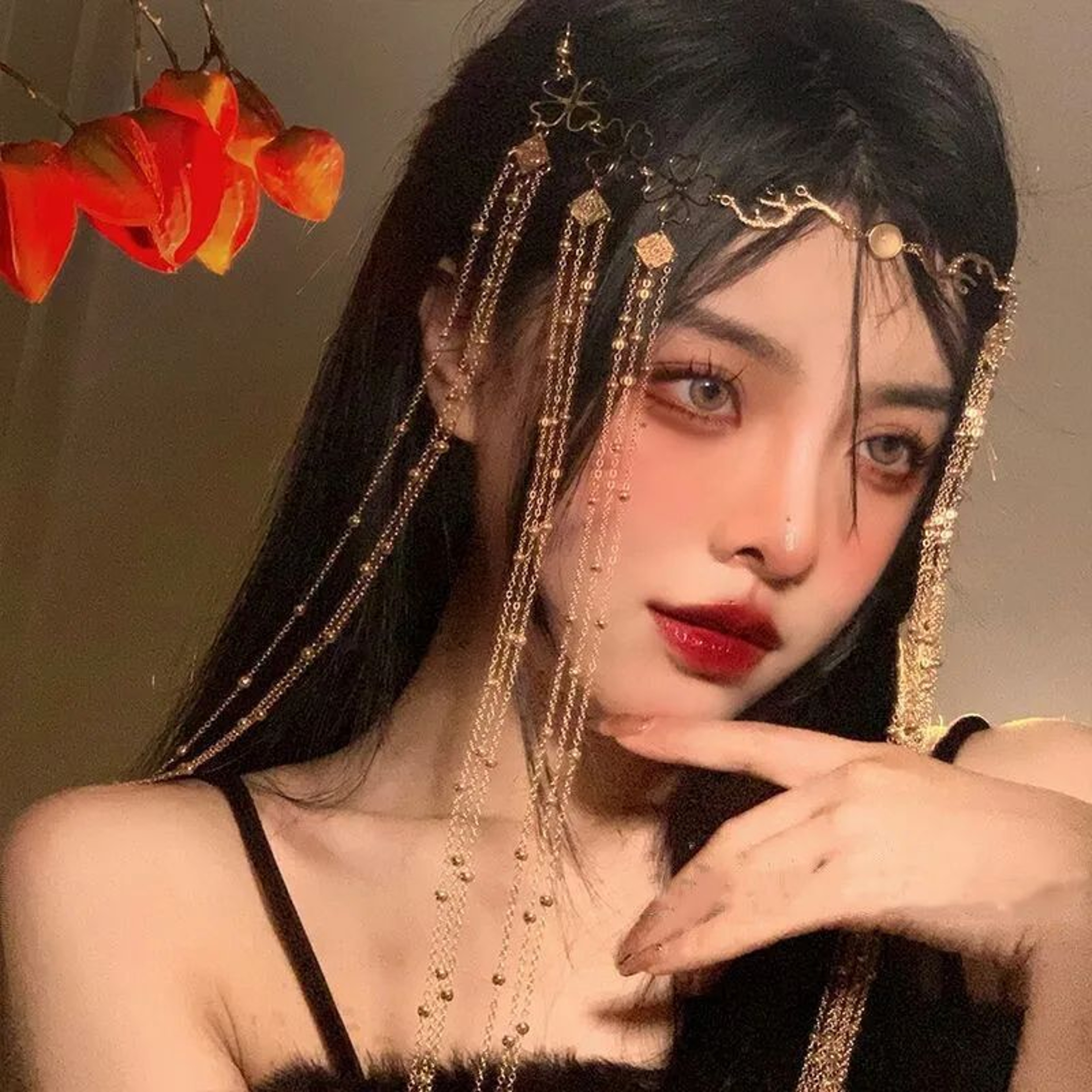Crystal Tassel Forehead Chain Headpiece 4