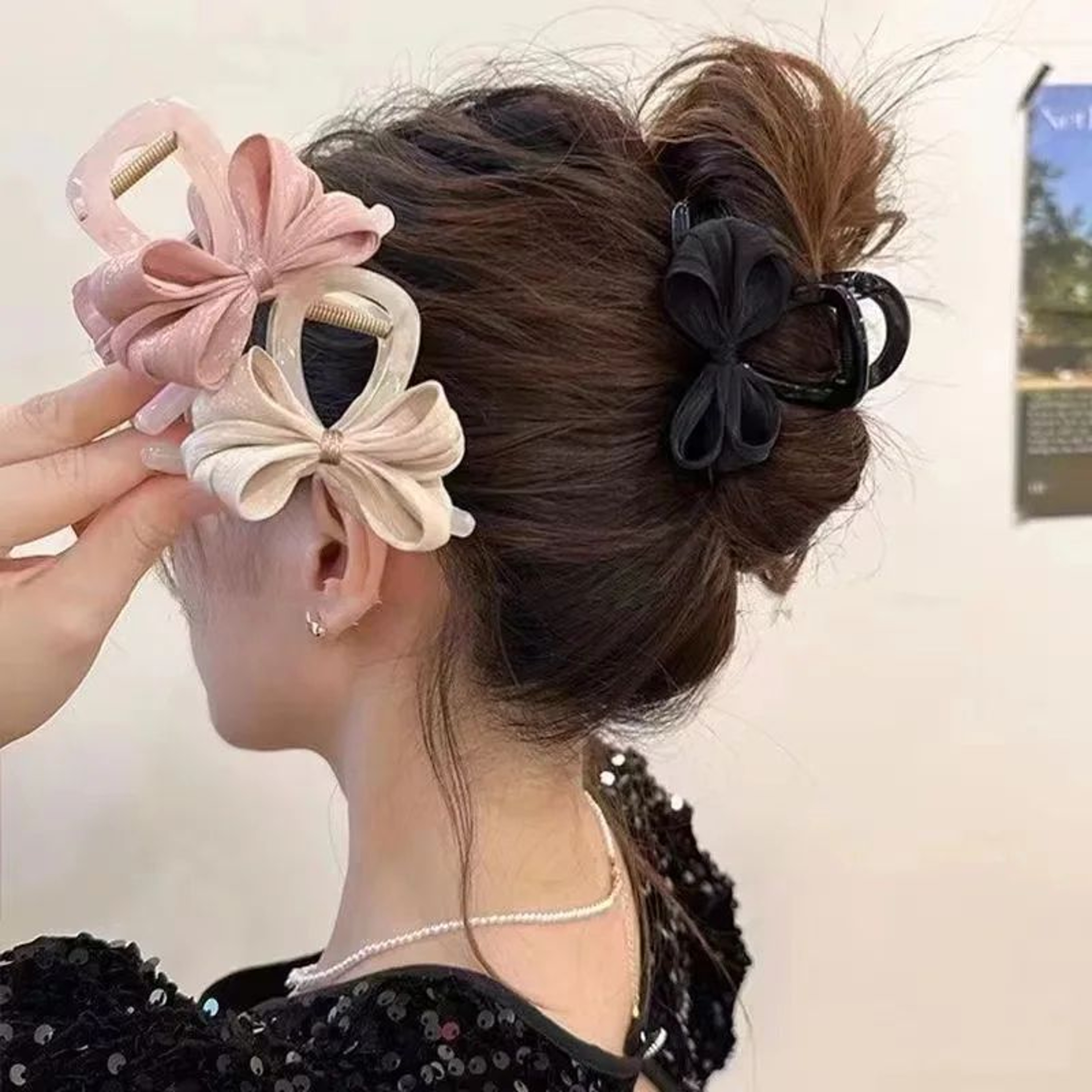 Elegant Ribbon Bow Hair Claw 1