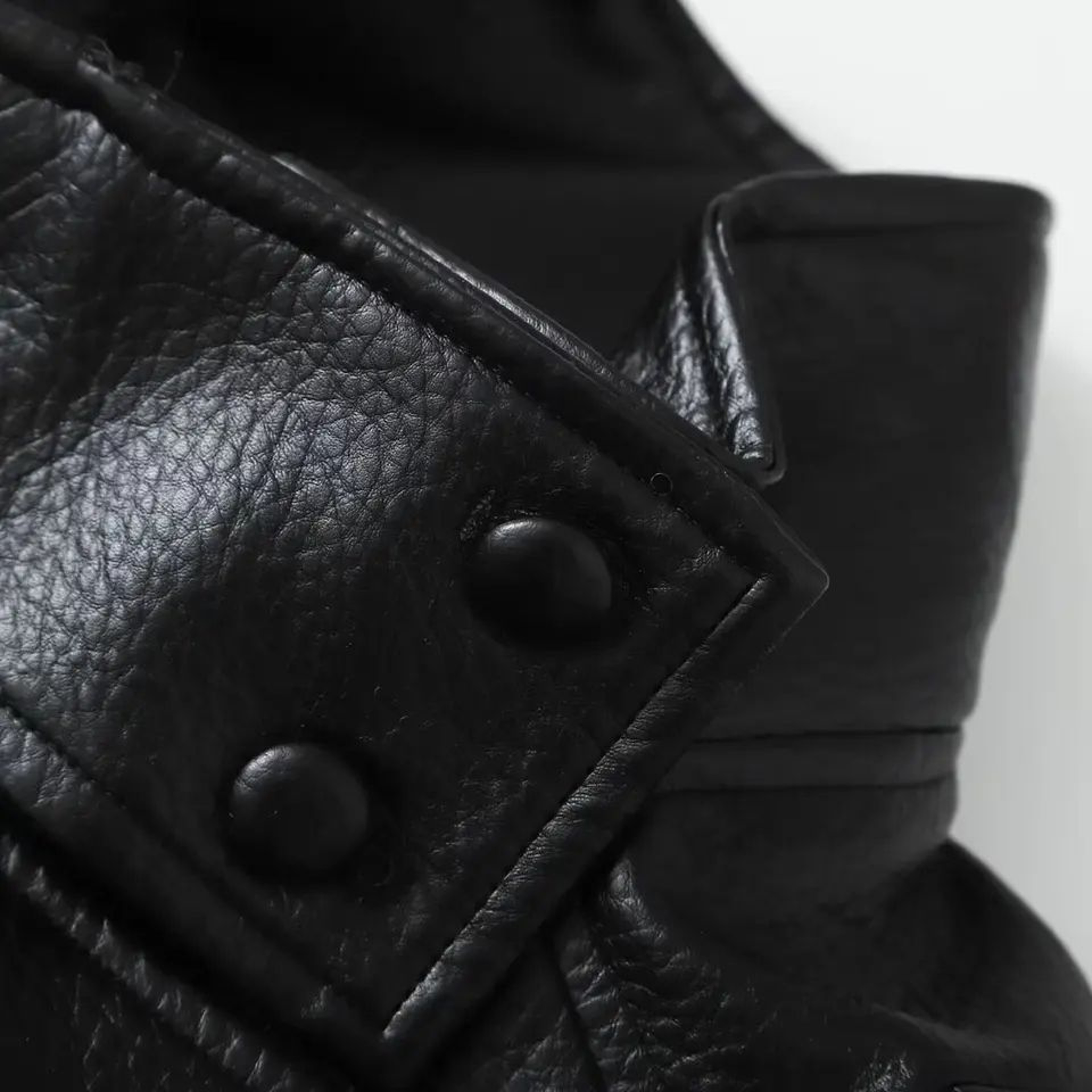 Womens Oversized Black Leather Jacket 5
