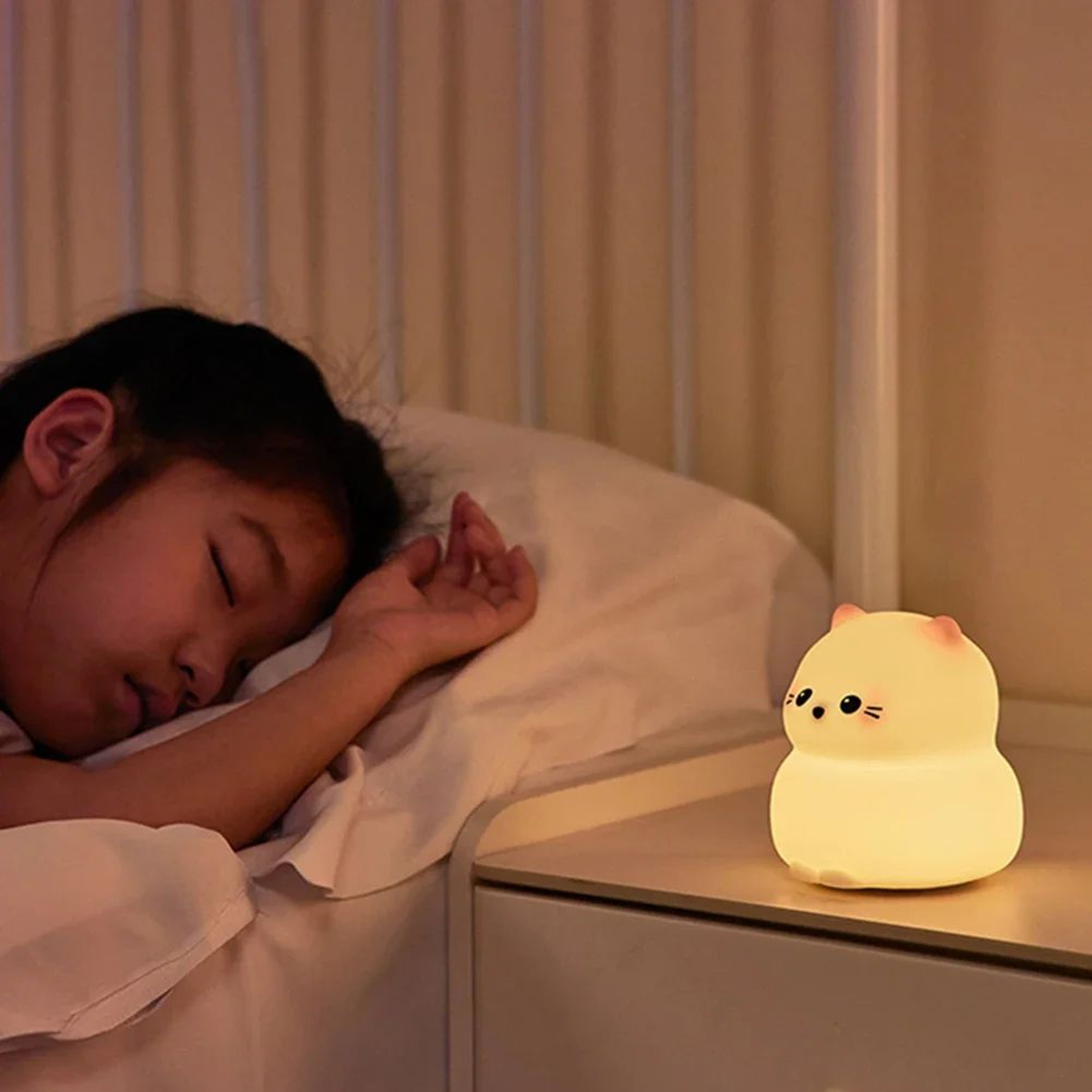 Cute Rechargeable Silicone Cat Night Light 4