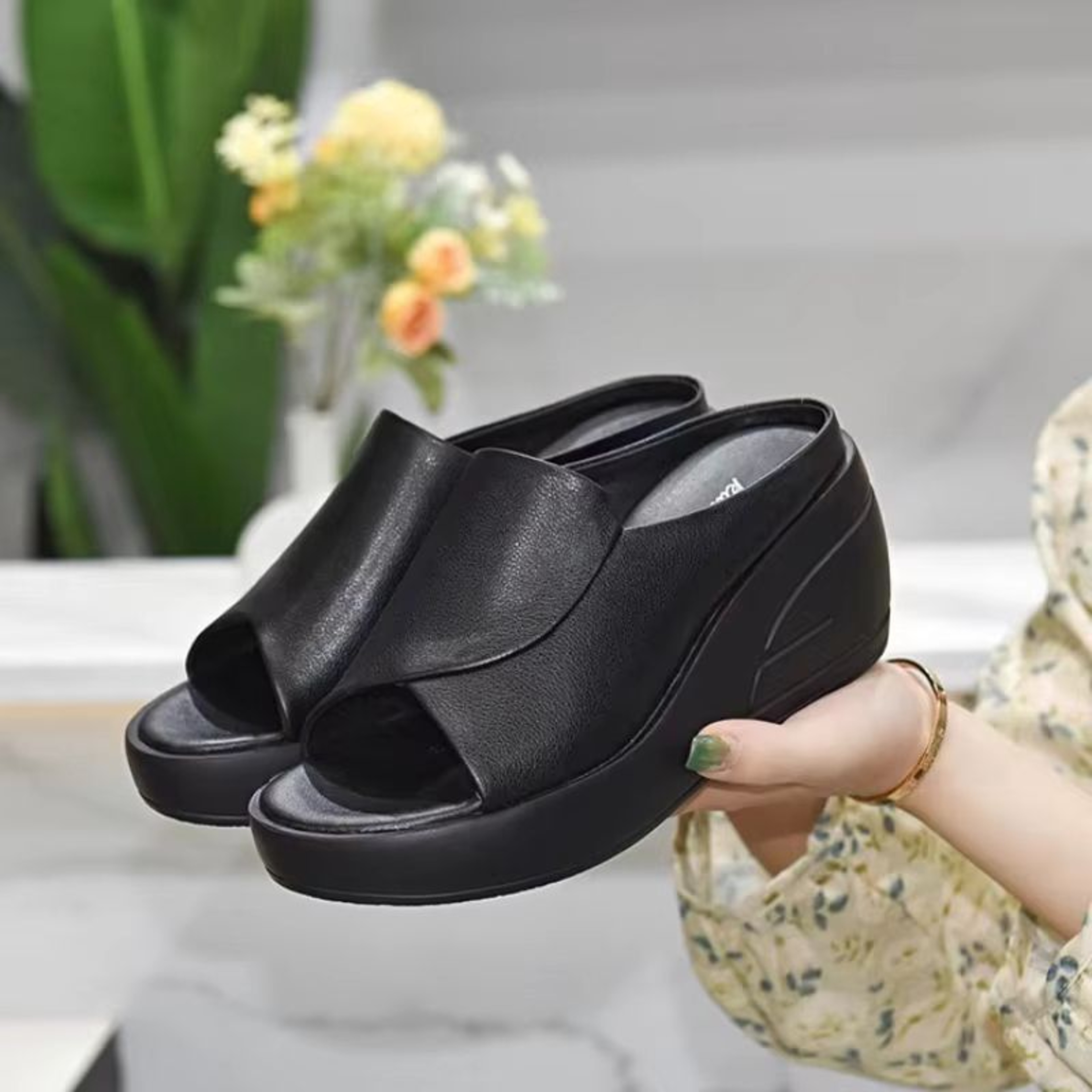 Womens Orthopedic Wedge Platform Sandals  Open Toe Thick Sole Slides For Beach  Everyday Comfort 2
