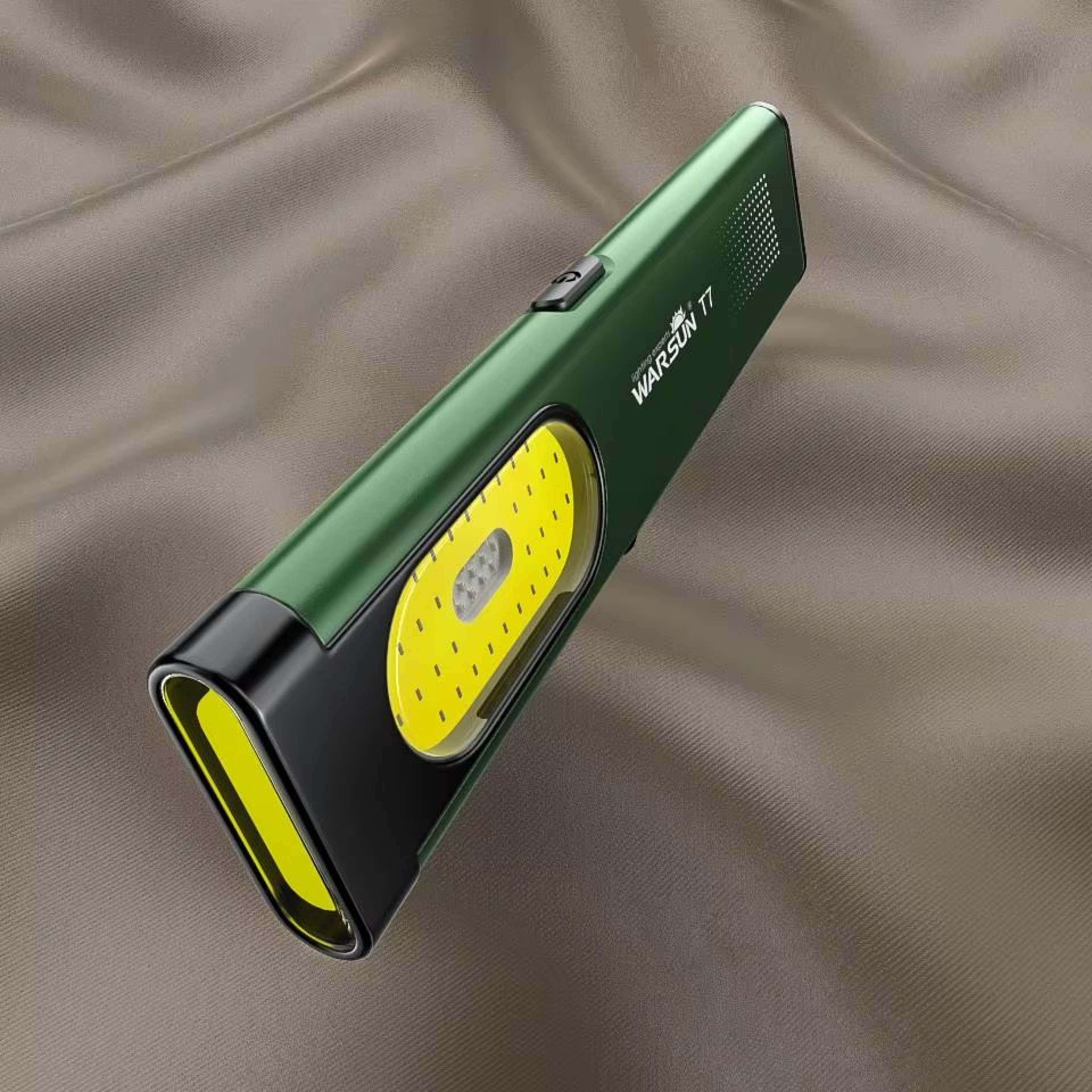 Warsun T7 LED Keychain Flashlight  Portable Mini Torch With Magnet 7