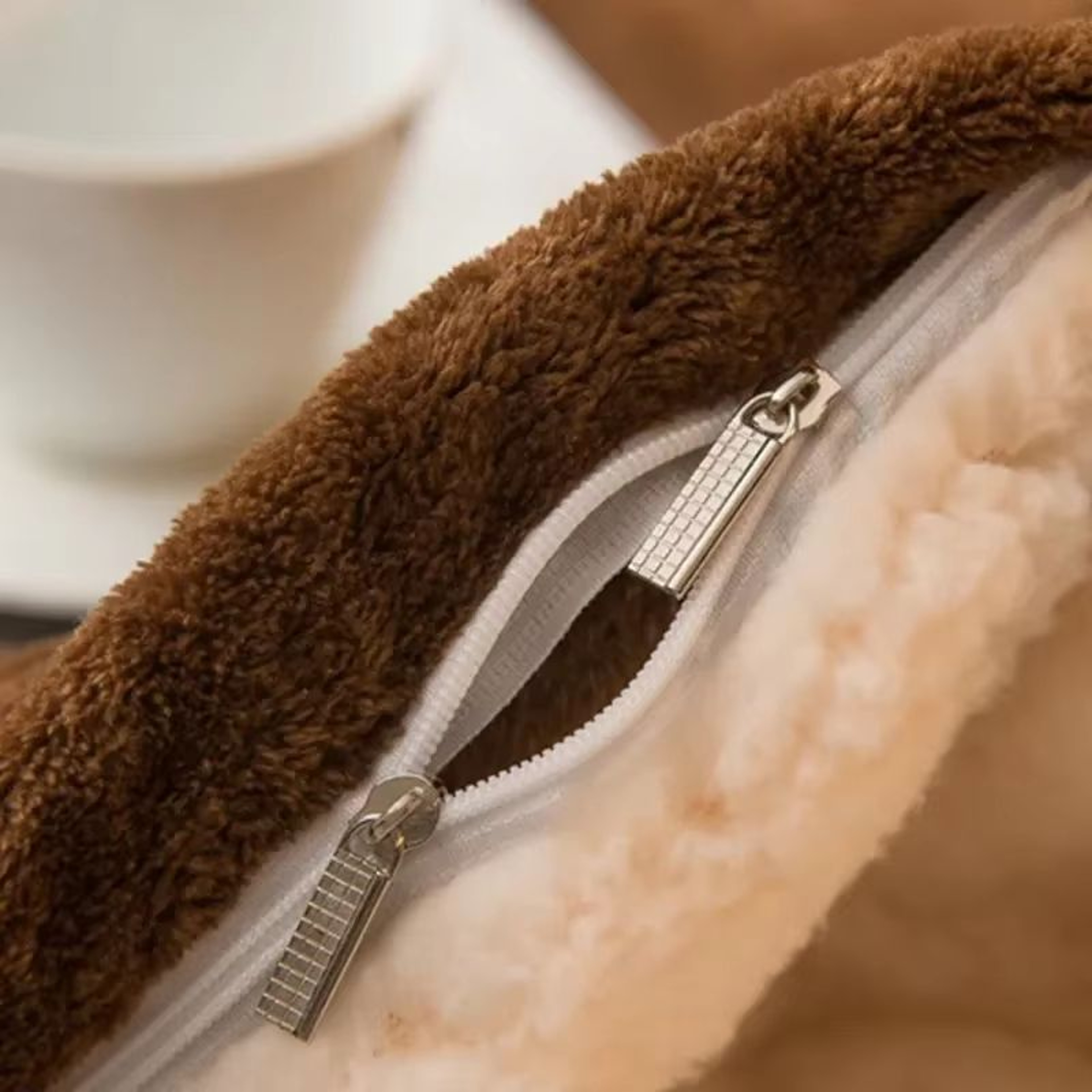 Luxury DoubleSided Wool Throw Blanket  Warm Winter Bedspread  Cozy Queen Cover 3