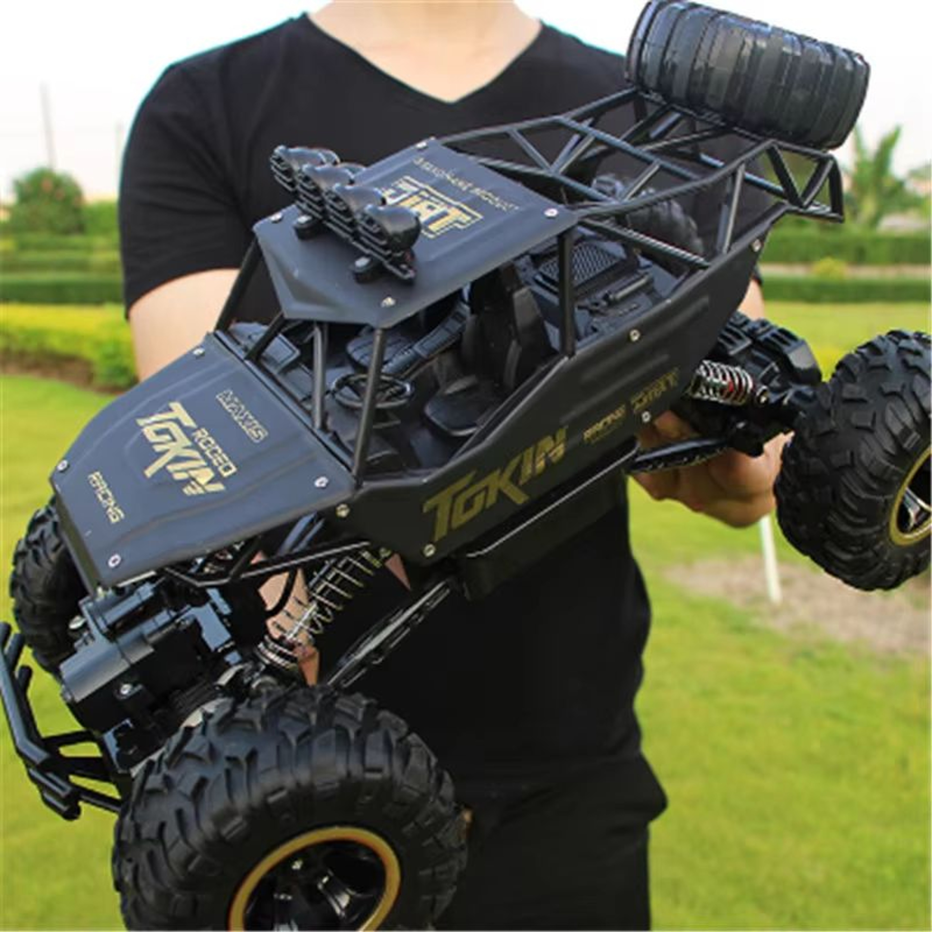 1 12  1 16 4WD RC Car  HighSpeed OffRoad Remote Control Truck For Kids And Hobbyists 7