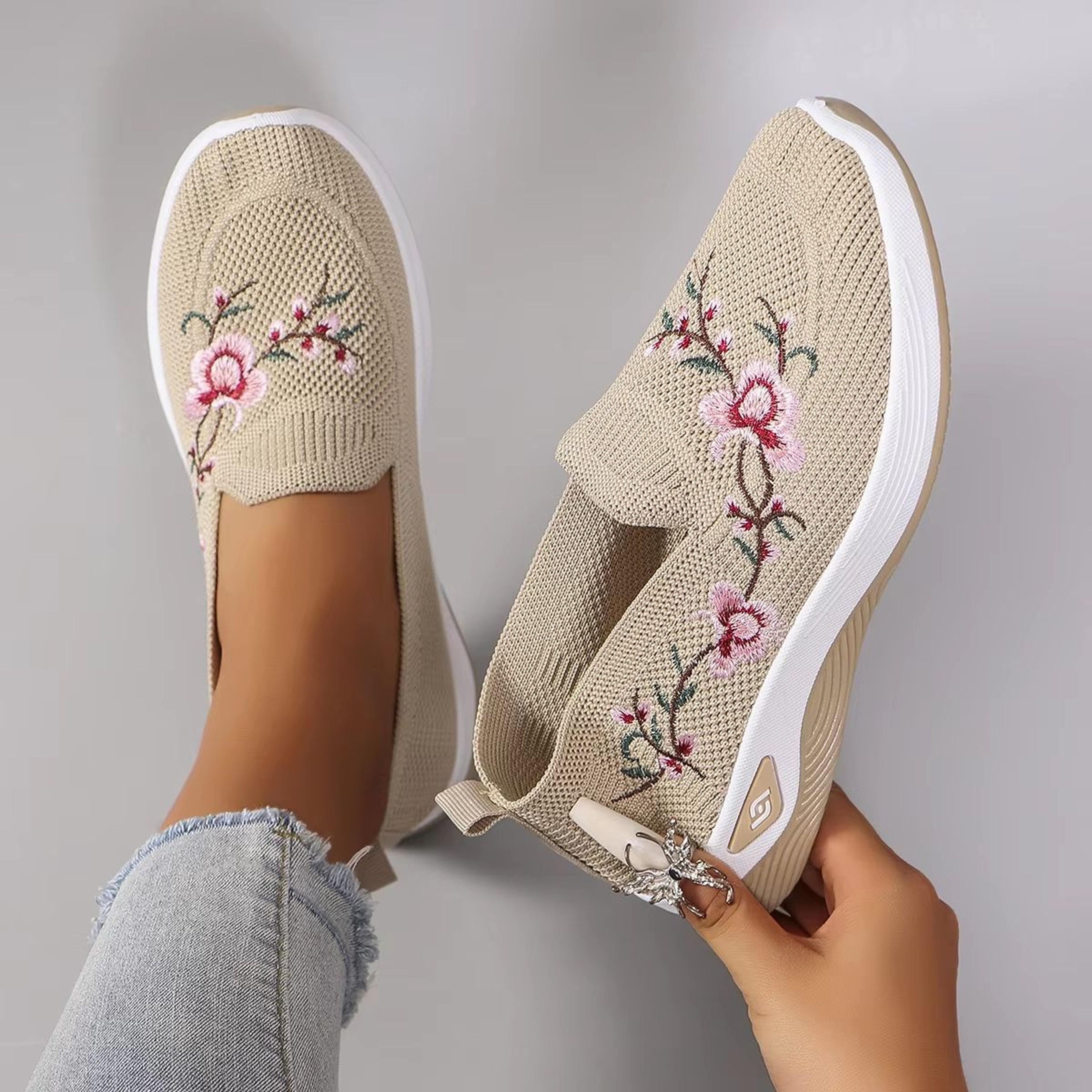 Womens Summer Breathable Mesh Flat Shoes  Lightweight Casual Sneakers For Everyday Comfort 9