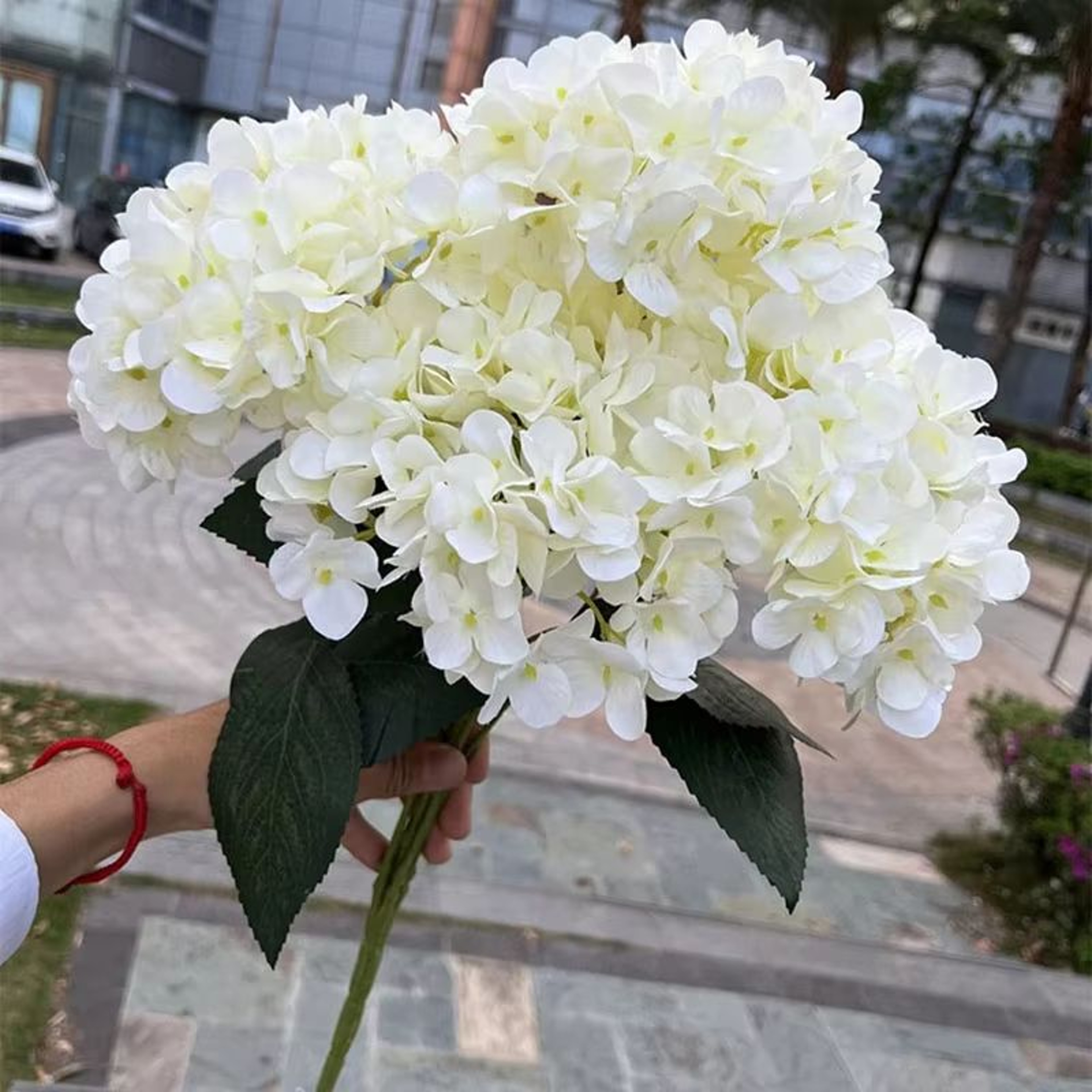 Elegant 5Head Silk Hydrangea Bouquet  Realistic Artificial Flowers For Home Wedding  Party Decor 0