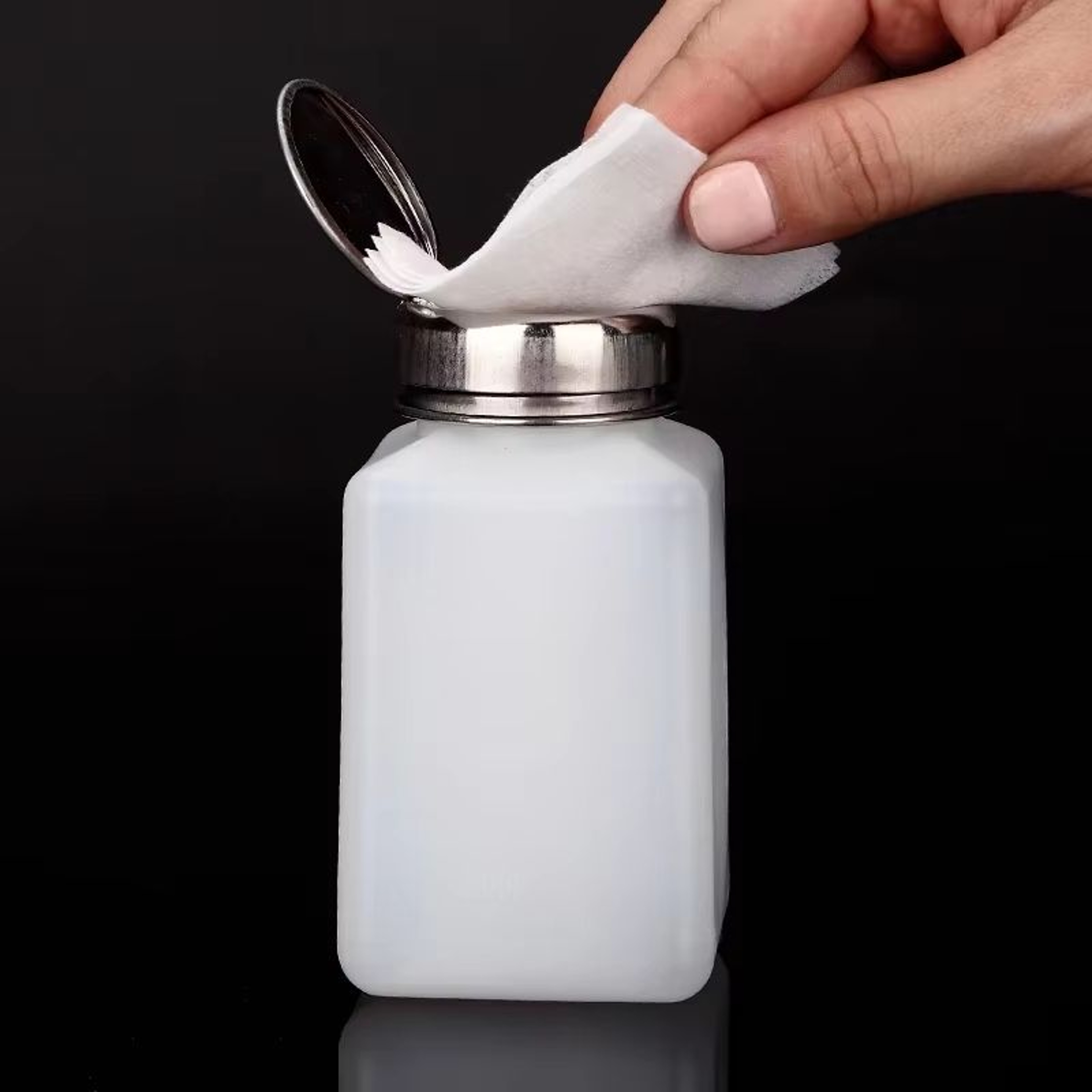 200ML Portable Press Refillable Dispenser  Alcohol UV Gel  Nail Polish Cleaner Bottle 0