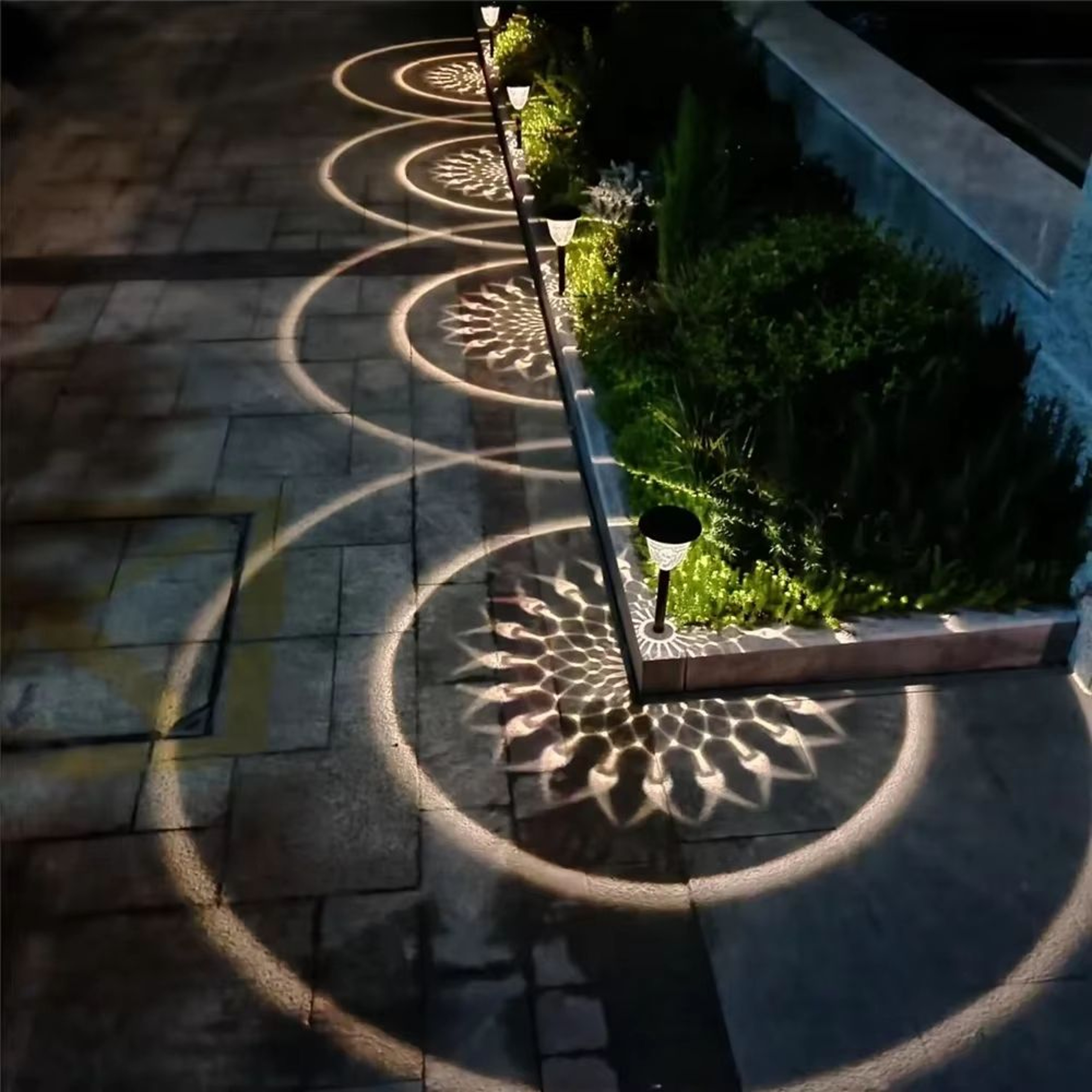 LumaPath Solar Pathway Lights  Waterproof Outdoor Garden Lamps With Circle Pattern Glow For Yard Wa 7