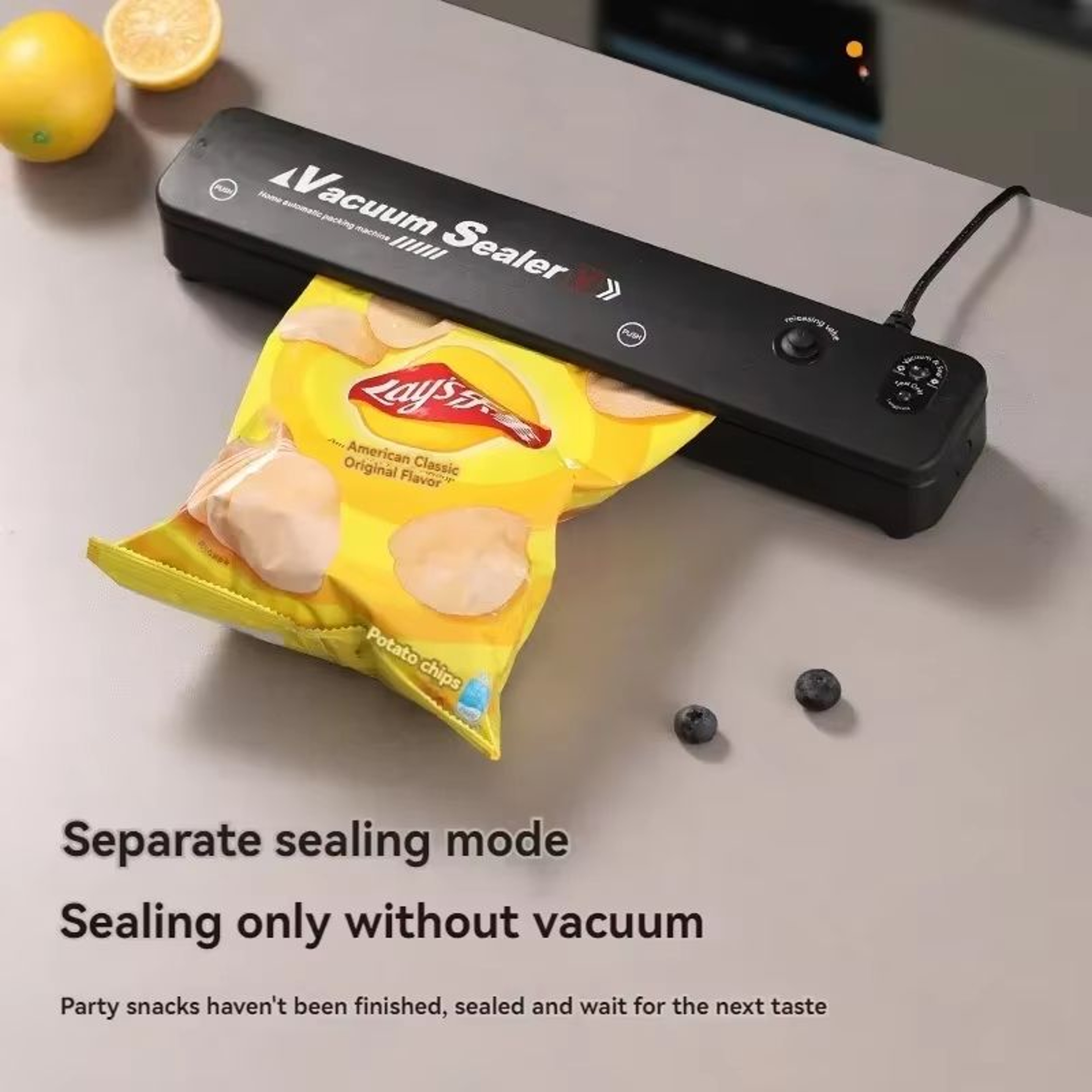 FreshSeal 220 V110 V Electric Vacuum Sealing Machine  Household FoodPreservation Bag Packager 0