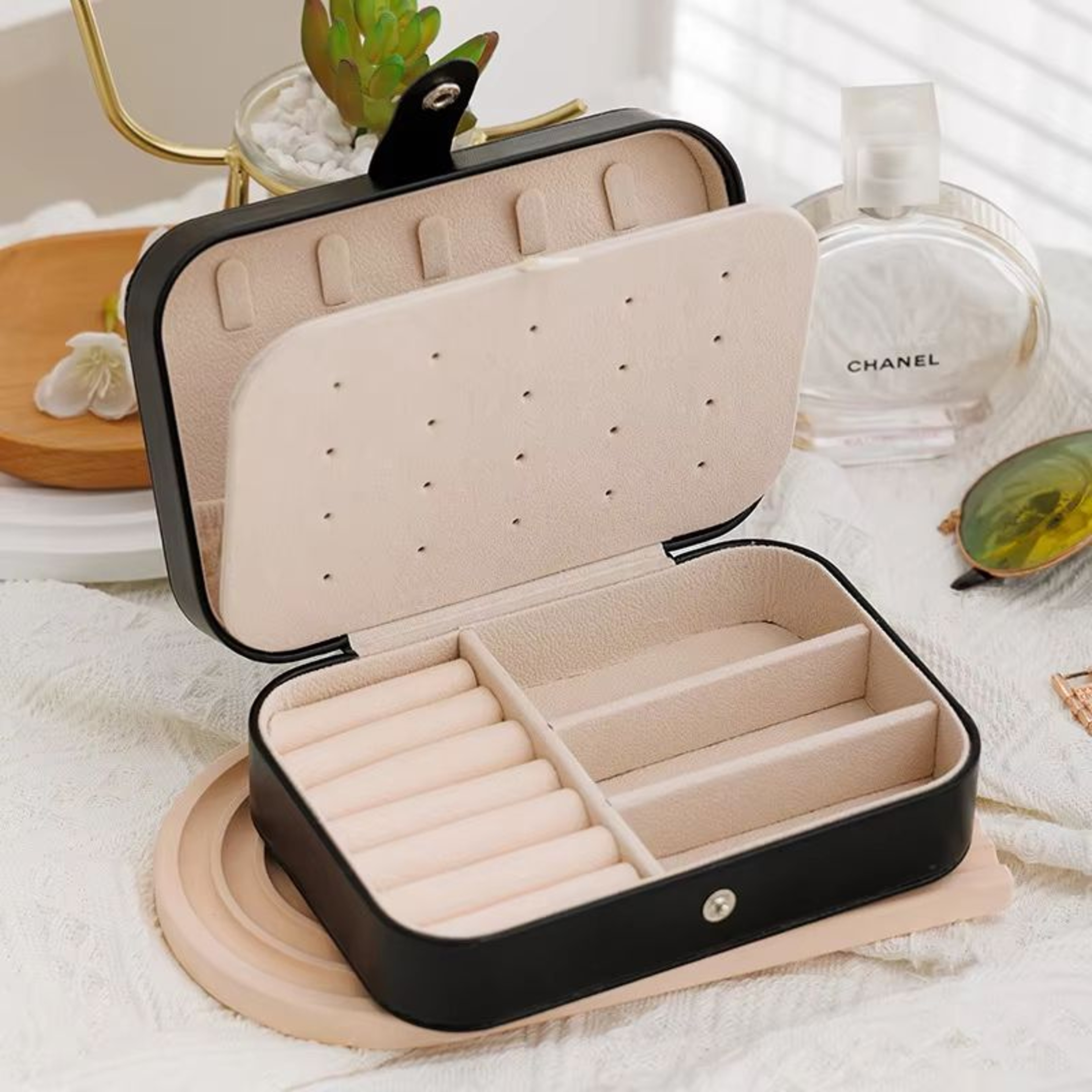 Portable Jewelry Storage Box Travel Organizer Leather Jewelry Case For Earrings Necklace And Ring D 8