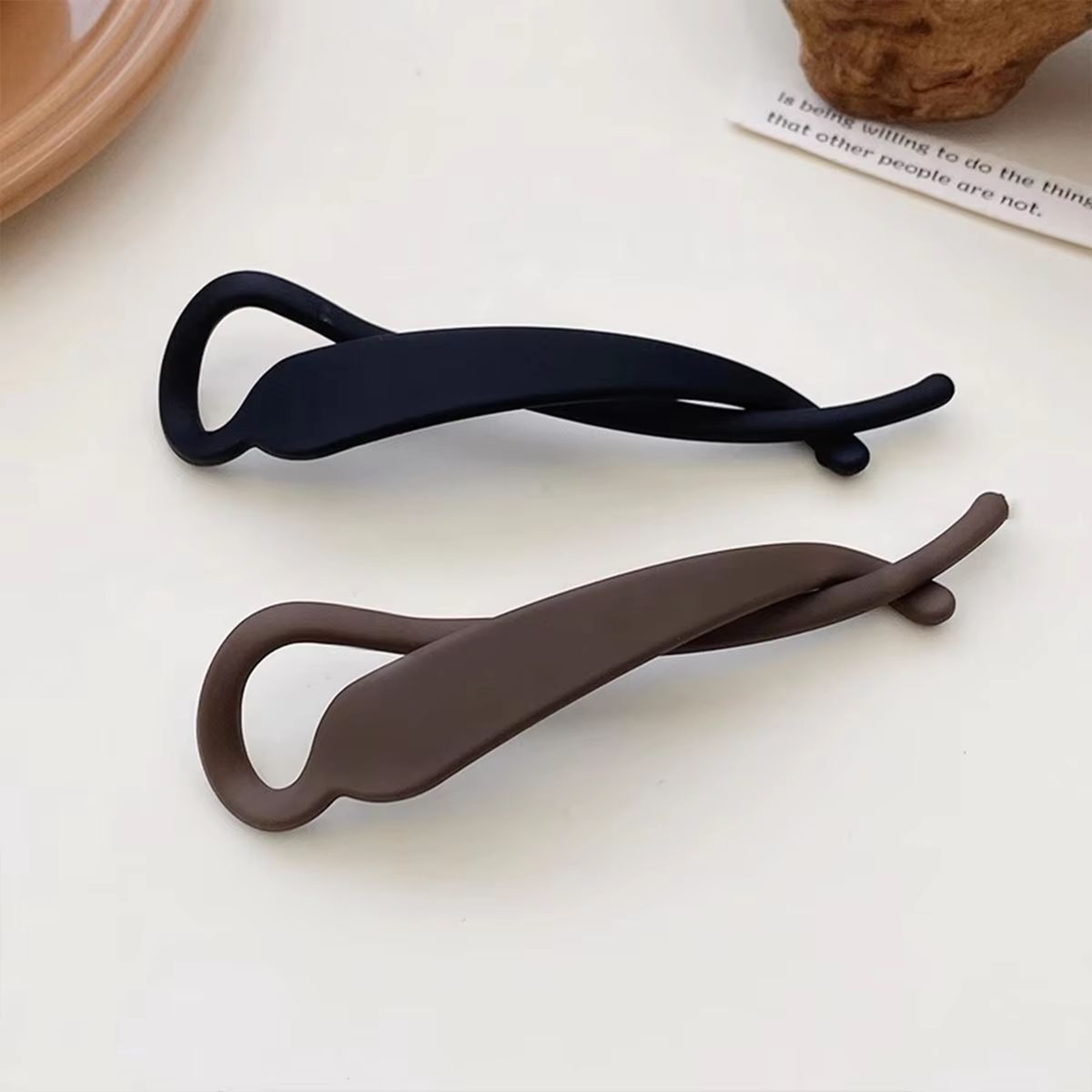 Elegant Duo Banana Clip Set  Vertical Ponytail Hair Clips For Women 1