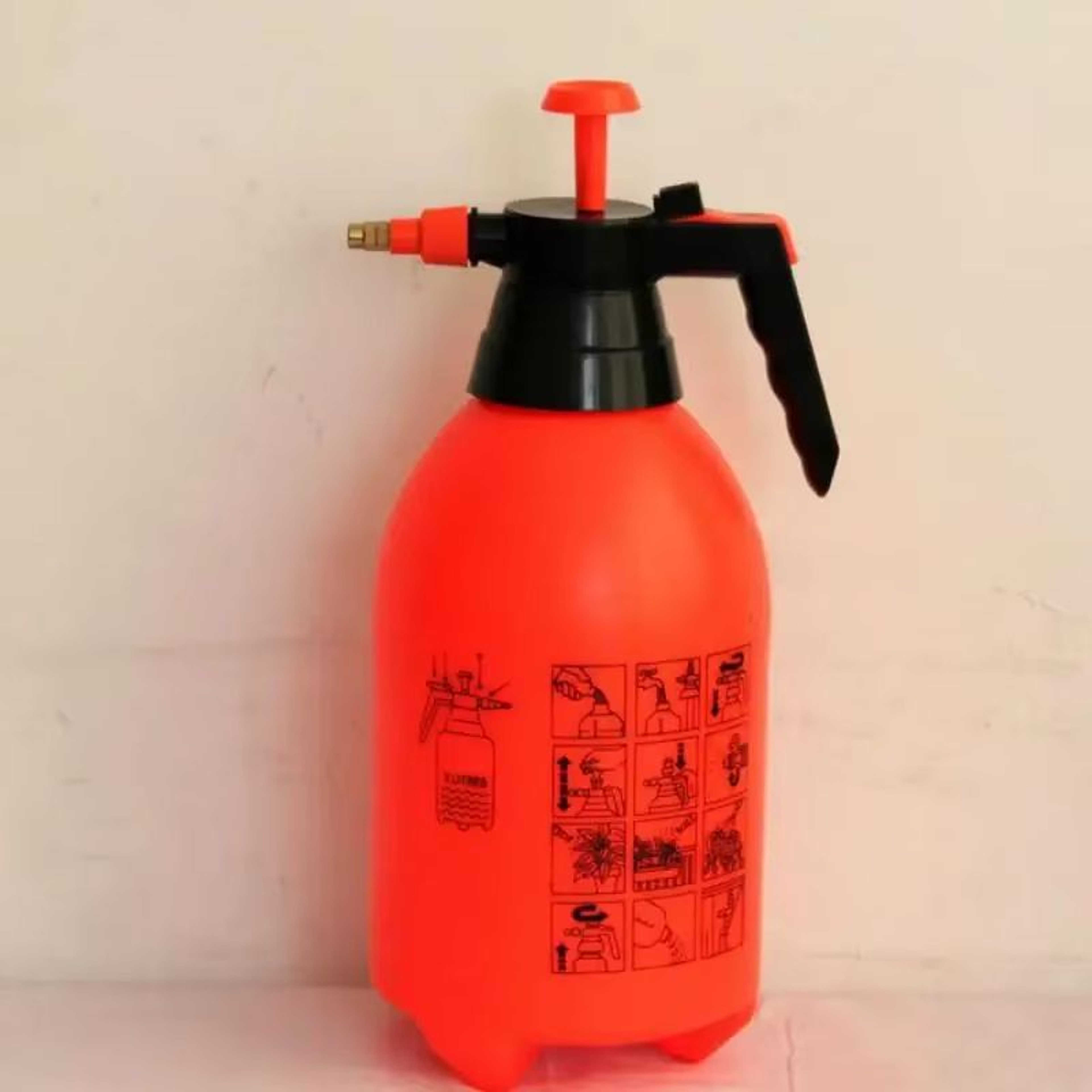 Car Washing Pressure Pump Sprayer Bottle 2L 3L For Auto And Garden 5