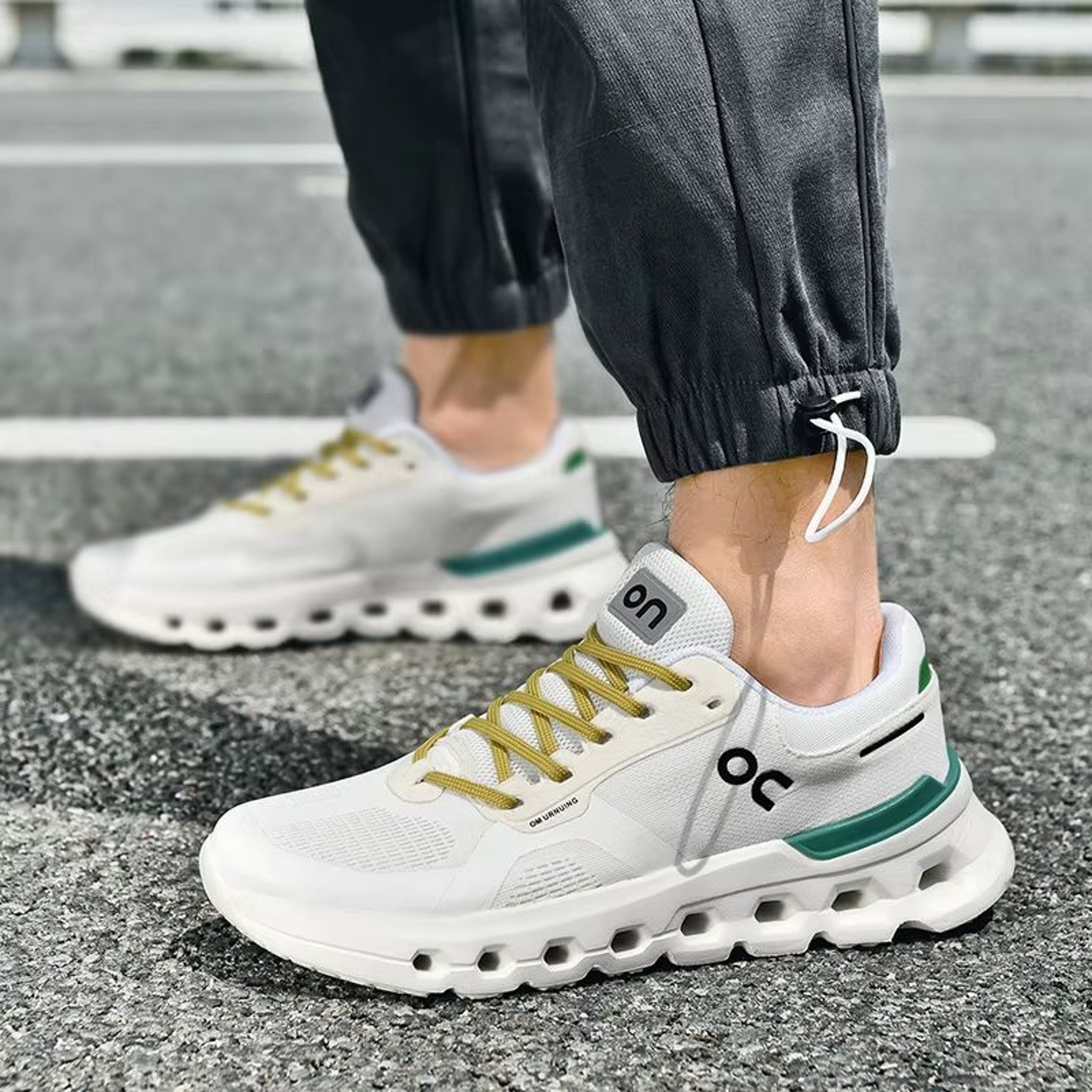 UltraLite Mens Mesh Platform Running Sneakers 2