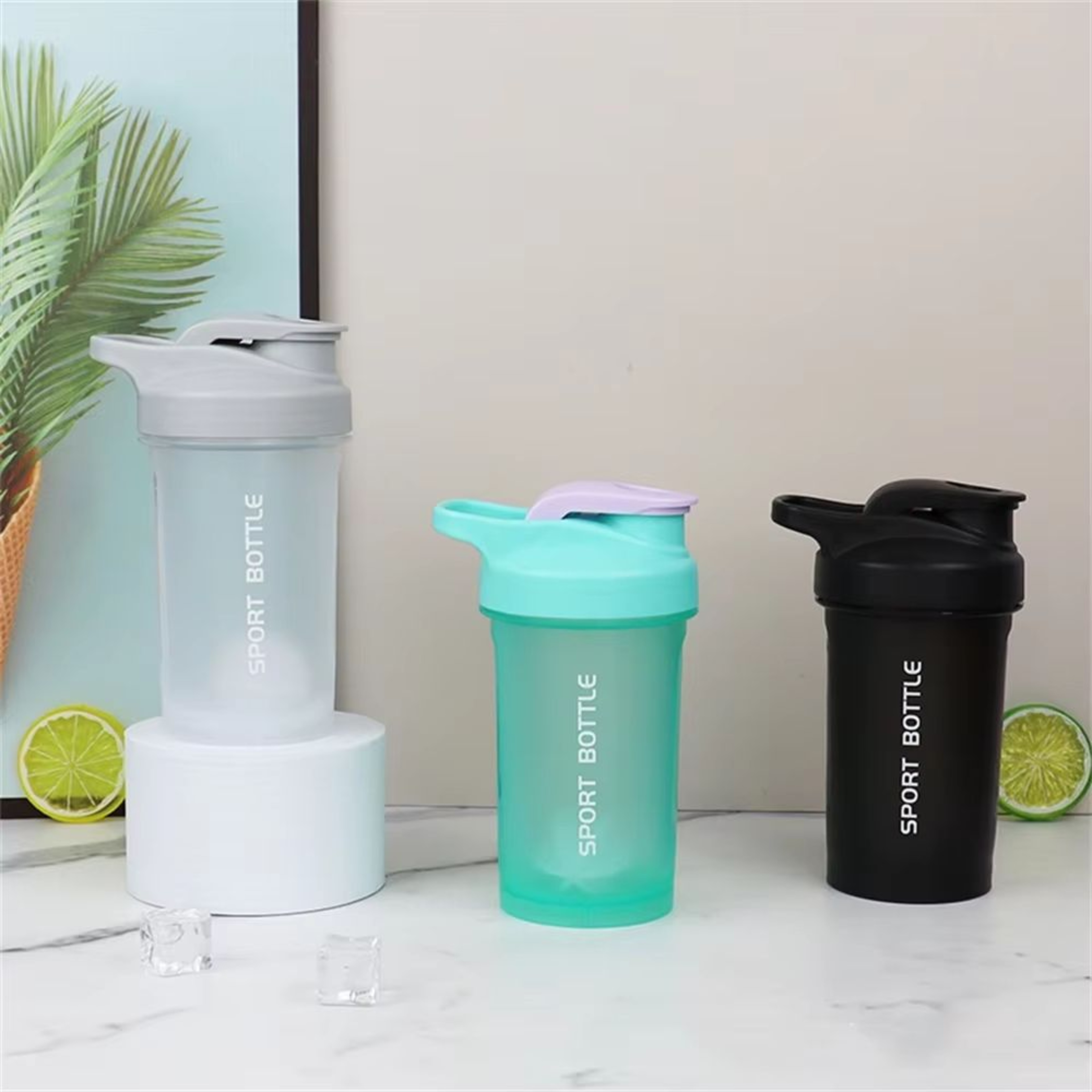 HydraMix 10oz Protein Shaker Bottle With Scale And LeakProof Lid  Portable Sport Mixing Cup 0