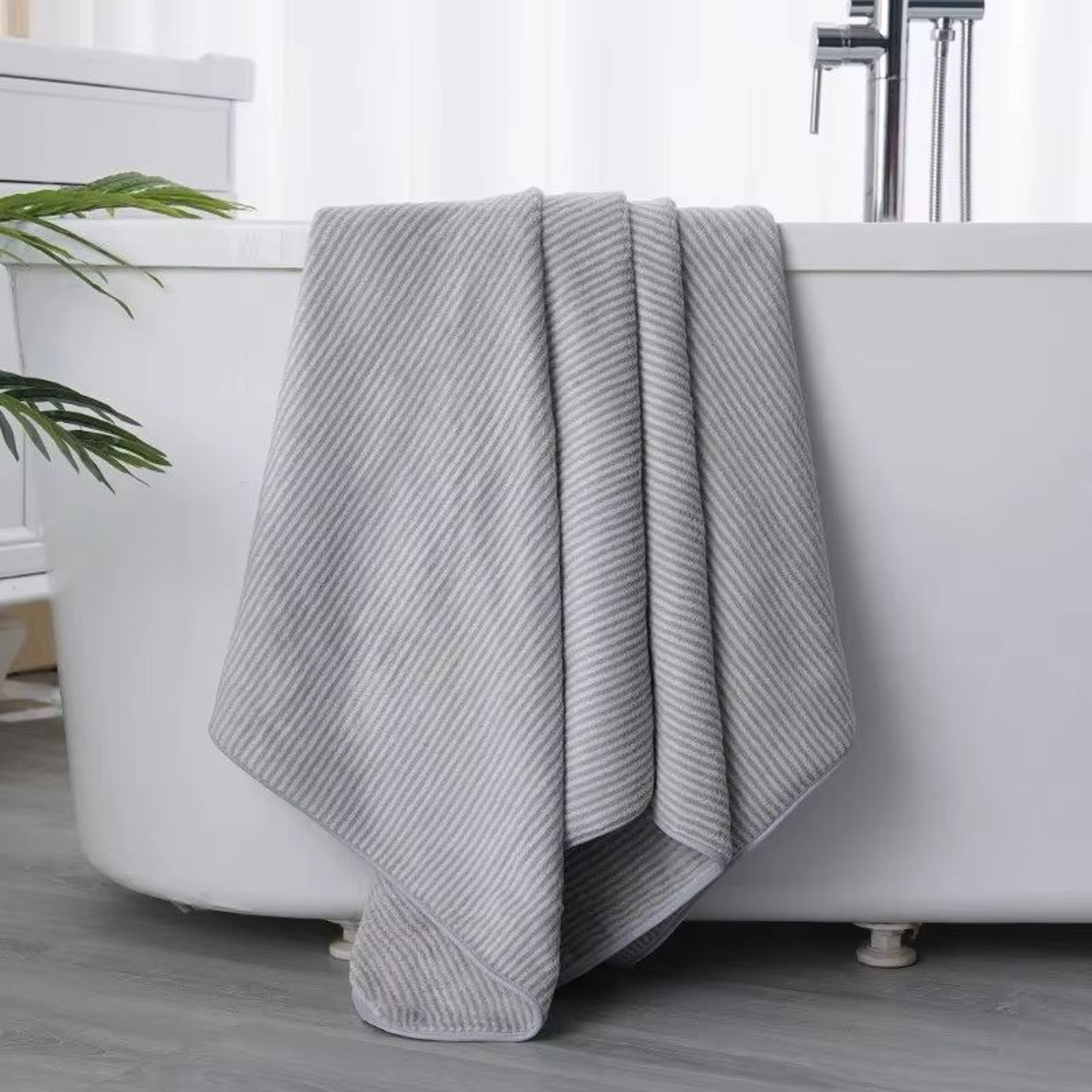 Thick Microfiber Body Bath Towel  Large QuickDry Spa And Gym Shower Towel 6