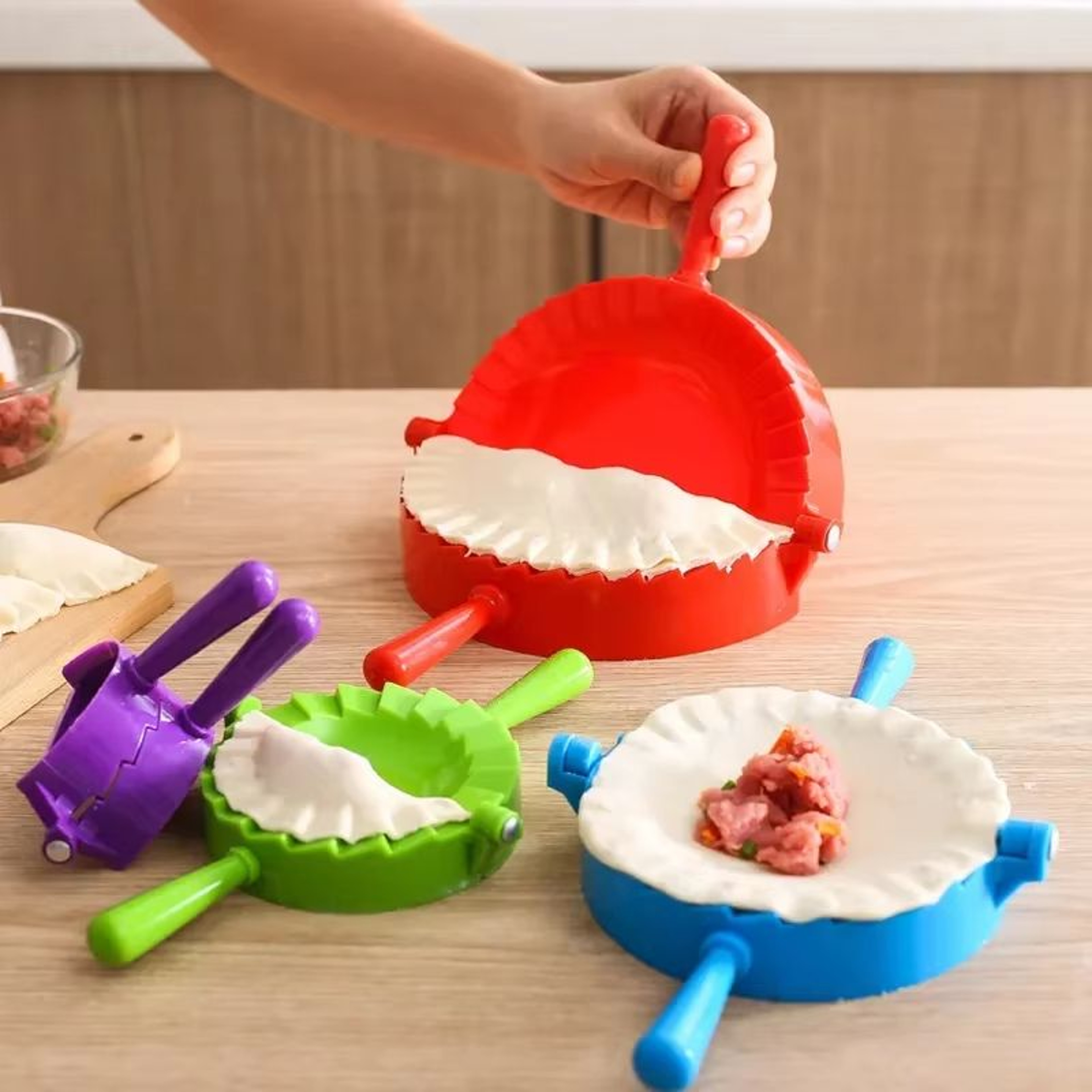 Plastic Dumpling Pastry Molds Clip Set  Useful Kitchen Gadgets For Making Dumplings And Pastry 0