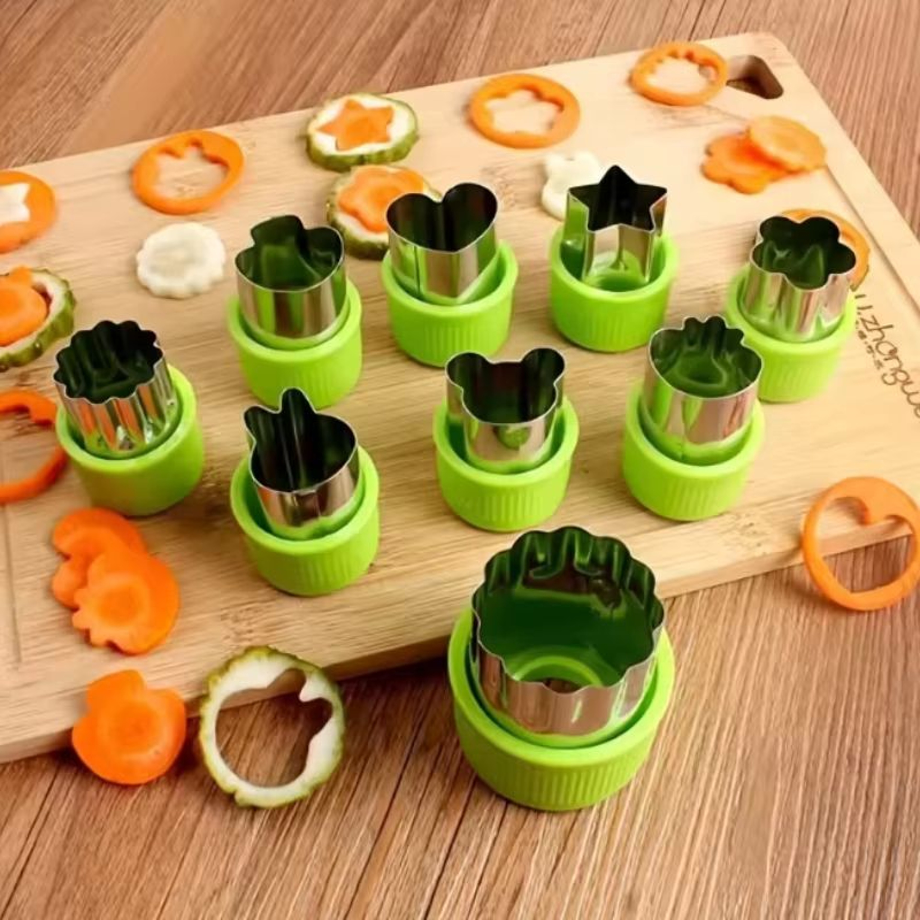 9 Piece Star Heart Shape Vegetable Cutter Set Plastic Handle Portable Cooking Tools Stainless Steel 0