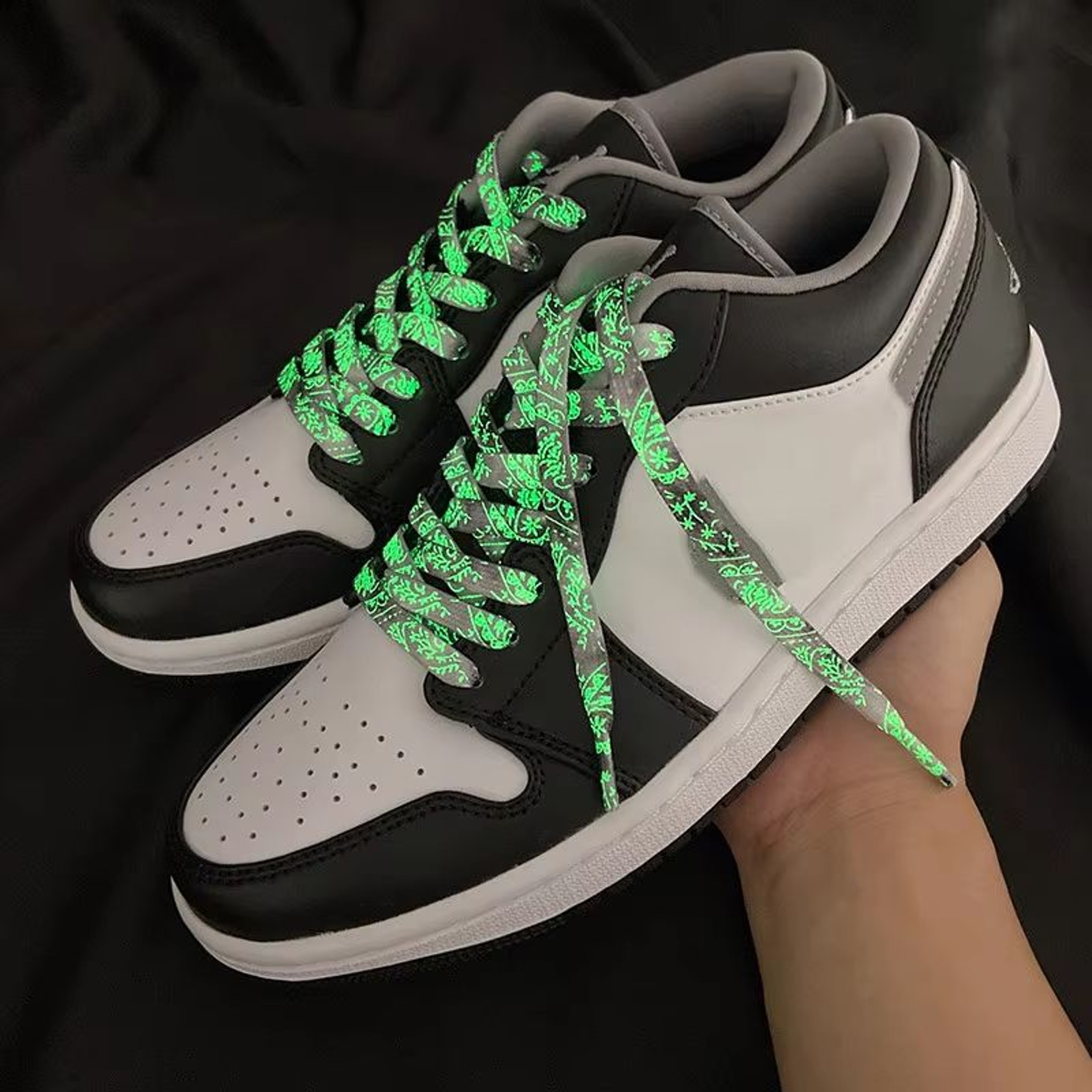 Luminous Flat GlowInTheDark Shoelaces For Sneakers And Boots 4