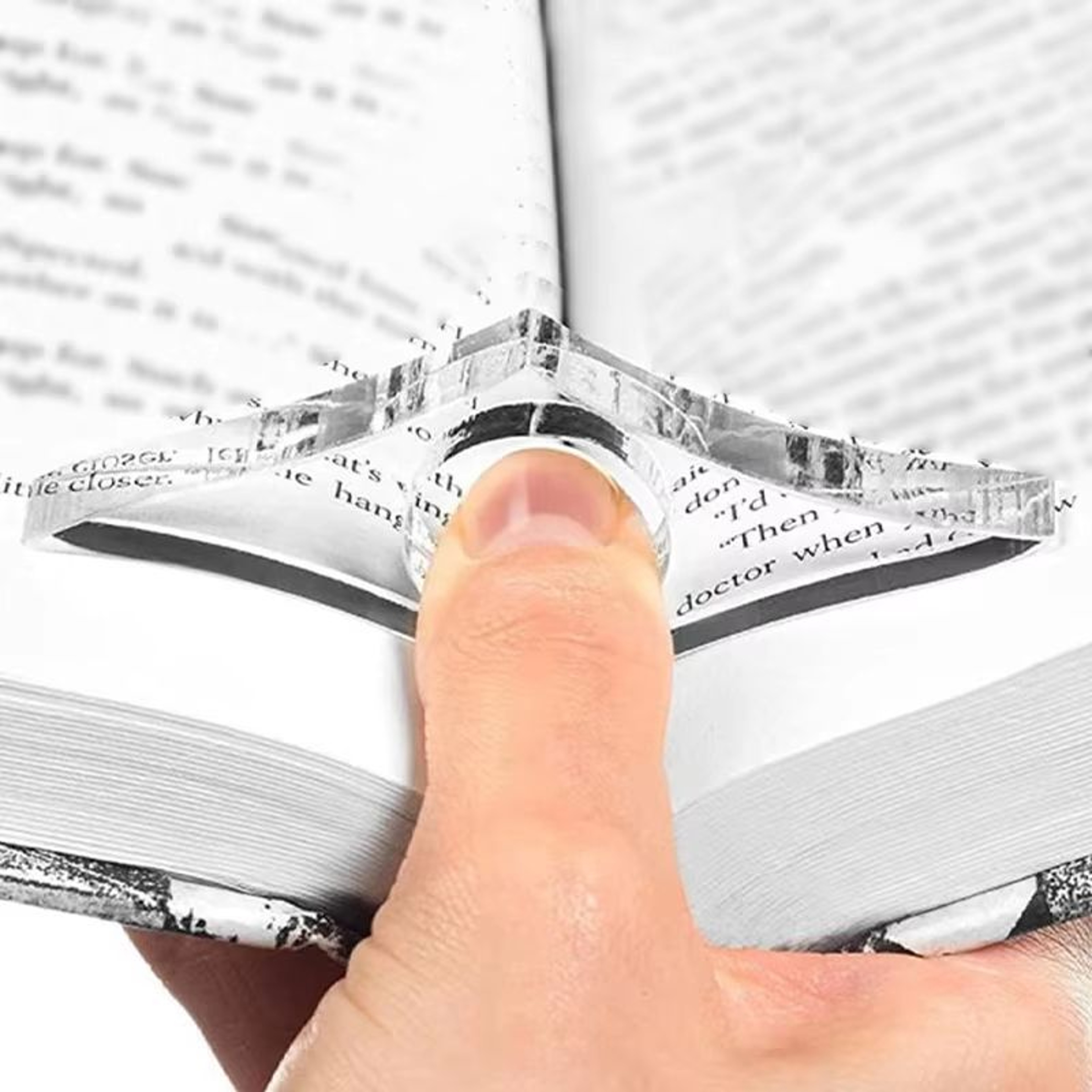 MultiFunction Acrylic Thumb Book Support Page Holder Convenient Bookmark School Office Supplies Boo 0